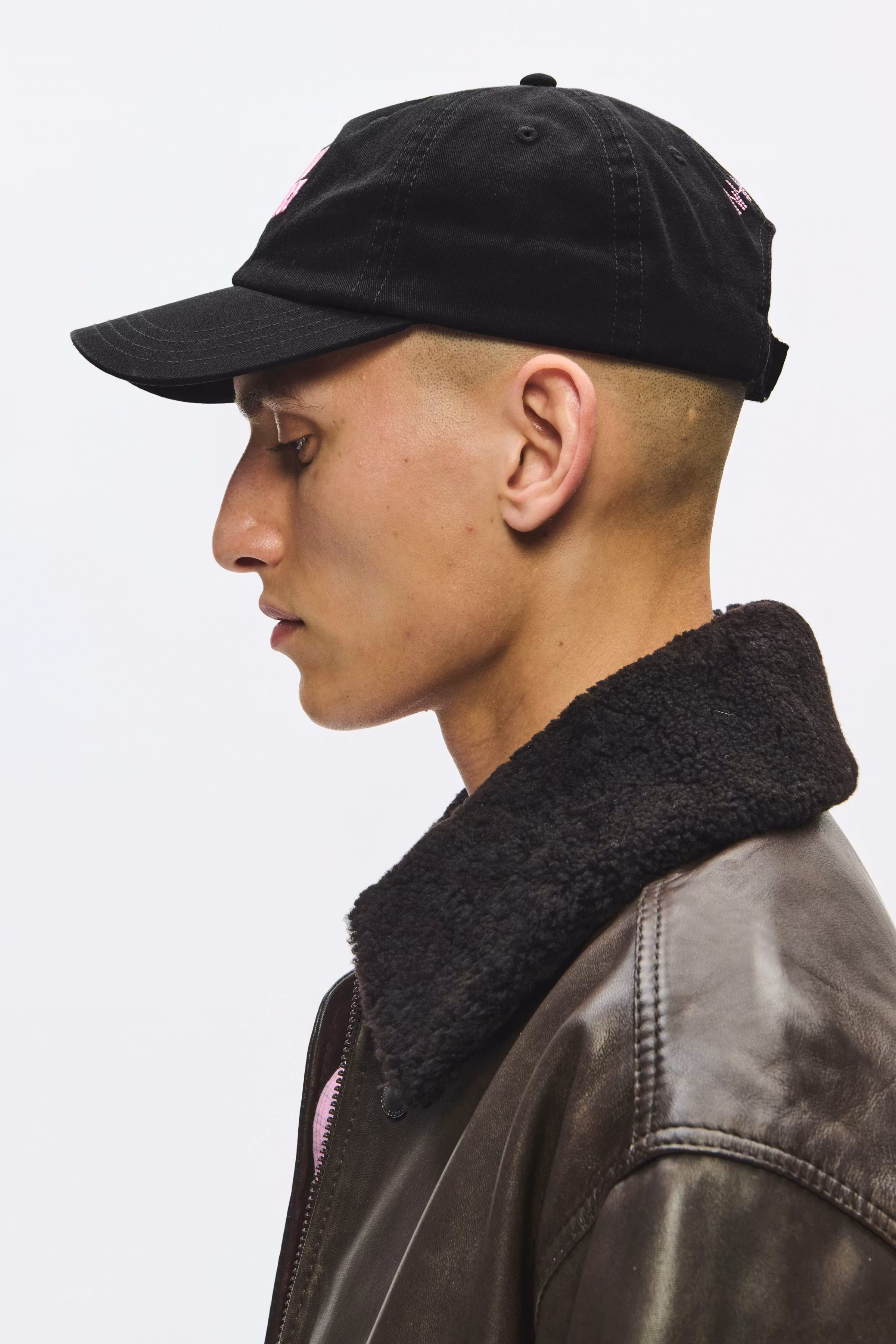 WWRadio Silence Cap LOOKBOOK DETAIL 30252249-194305