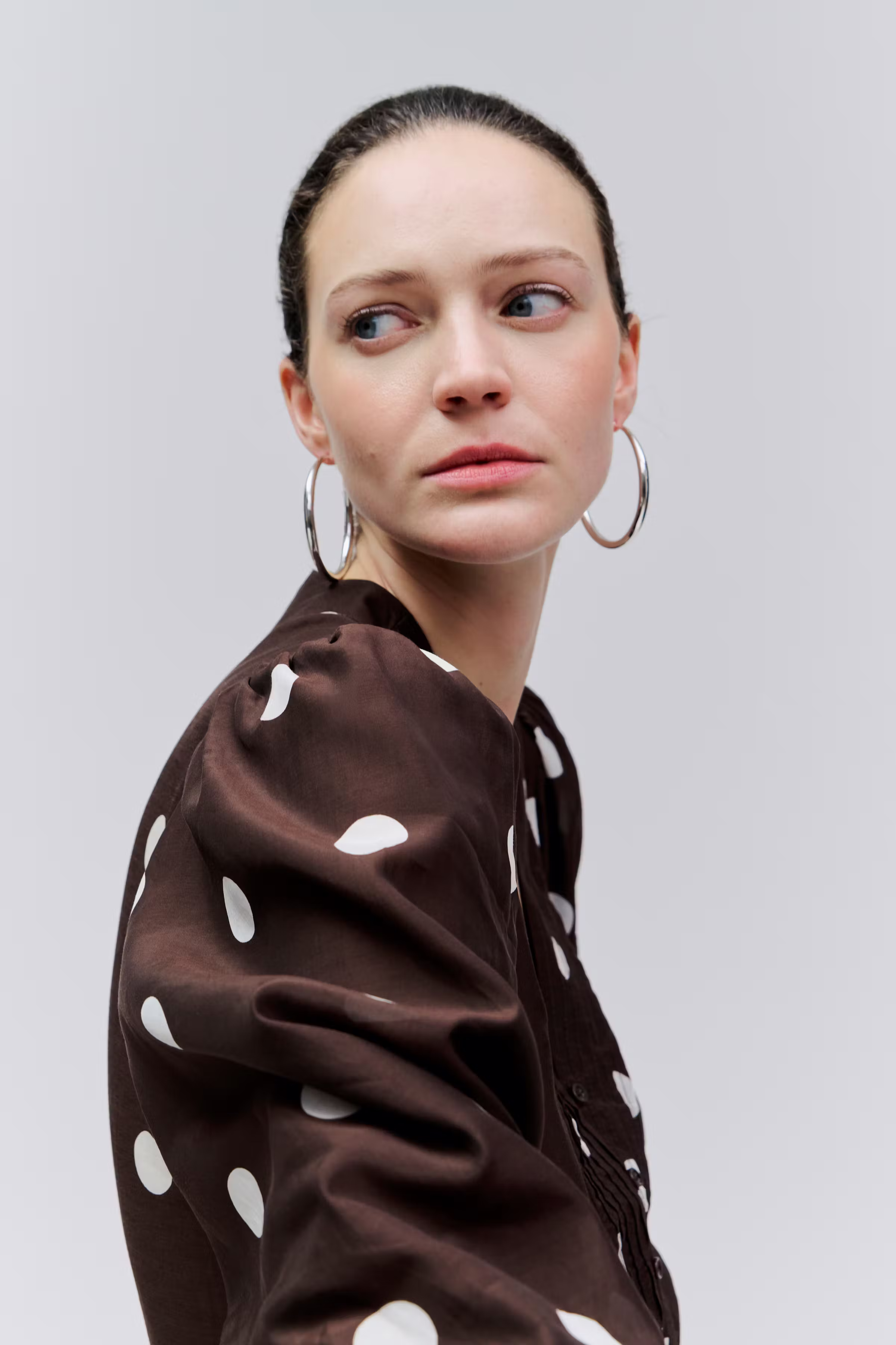 ENRICA Blouse LOOKBOOK FRONT 30600596-MC2179