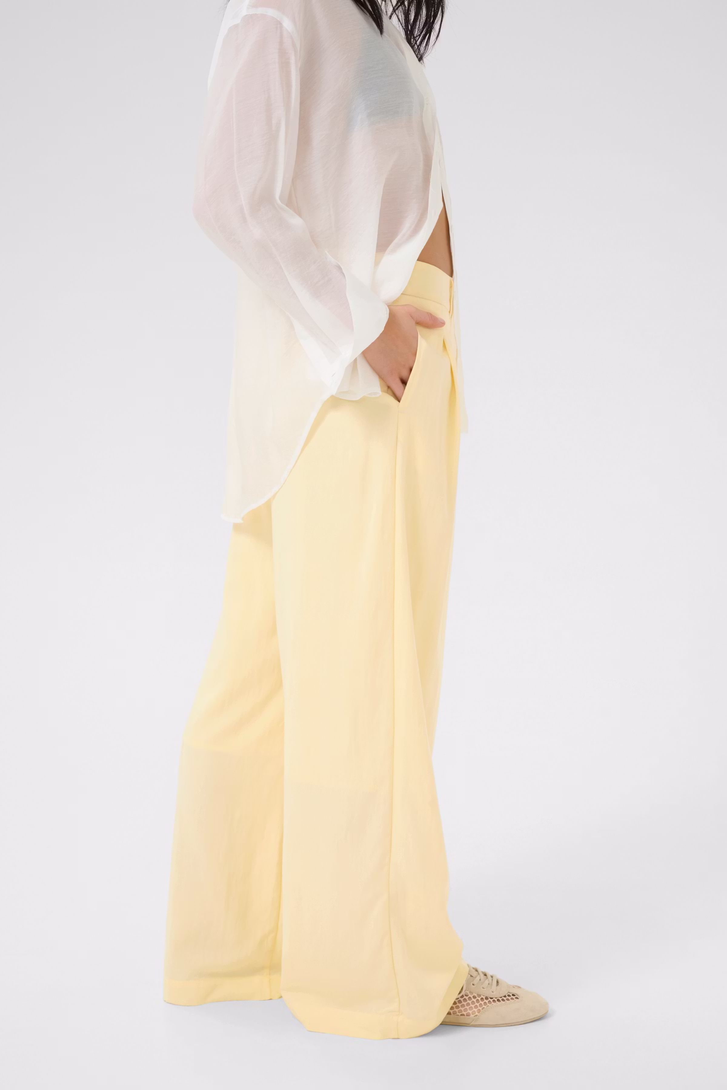 GildaMW Trousers LOOKBOOK FRONT 10705139-120715