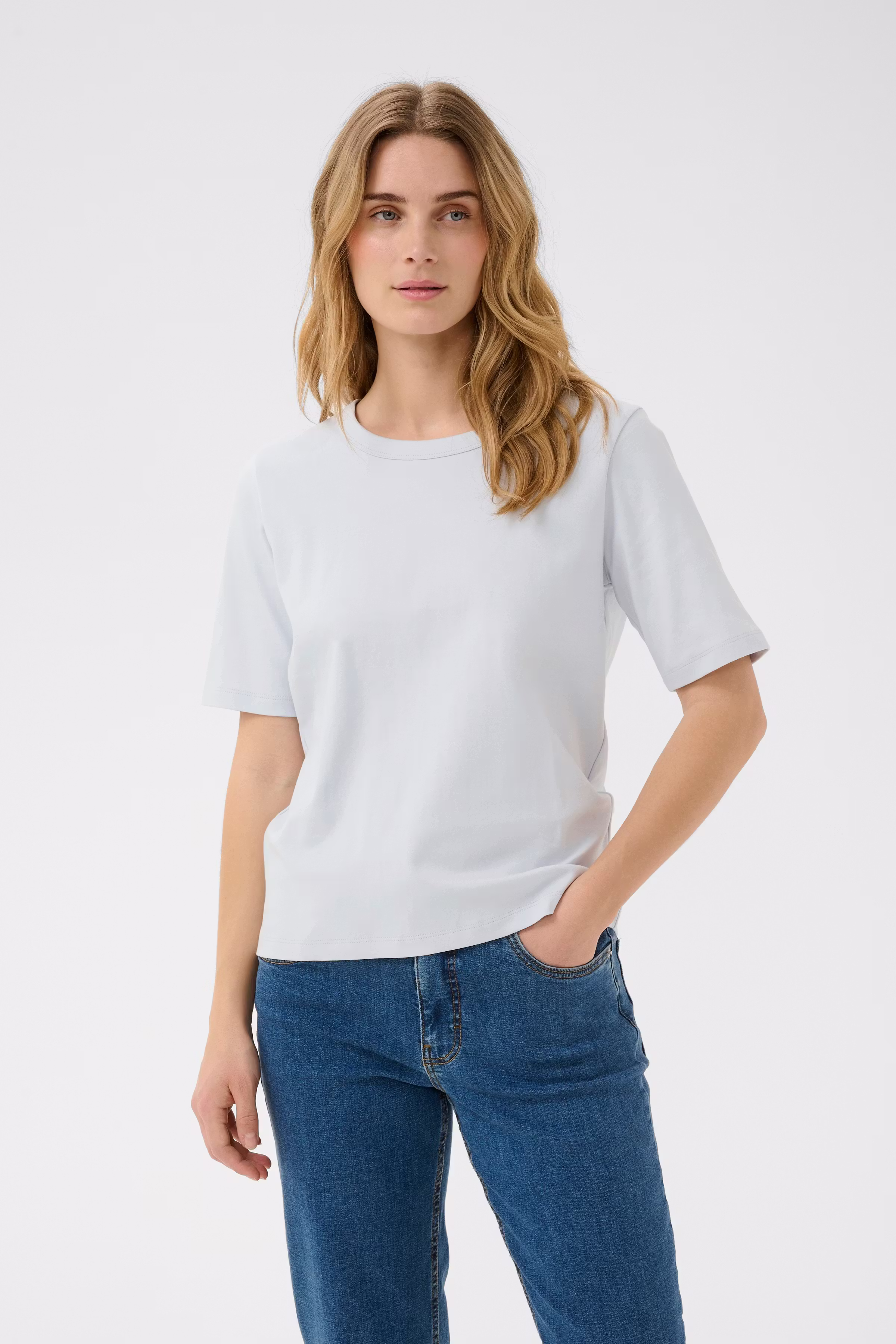 RatanaPW T-shirt LOOKBOOK FRONT 30309870-144106