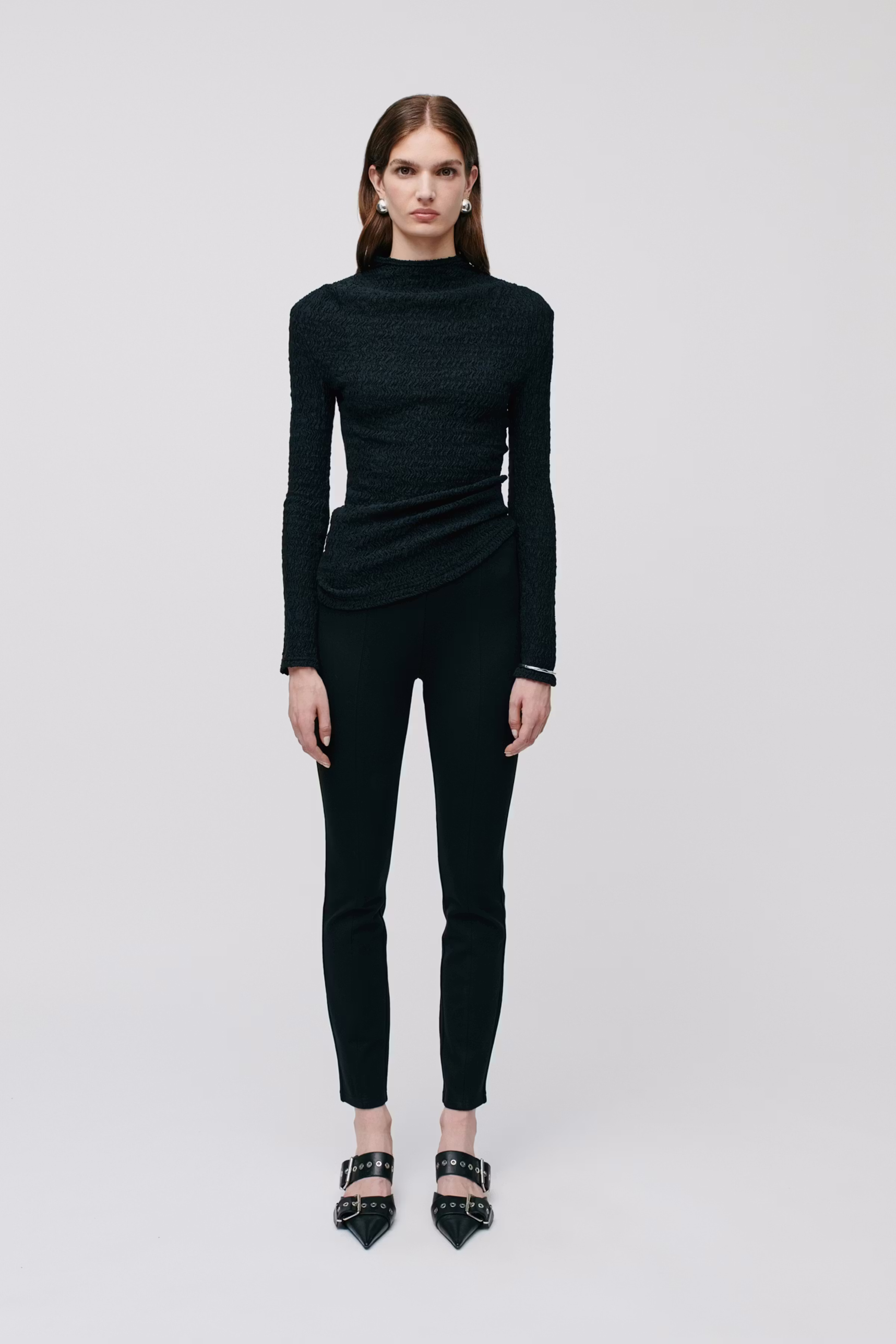 IOPHILIPPA Trousers LOOKBOOK FRONT 30600515-BK999