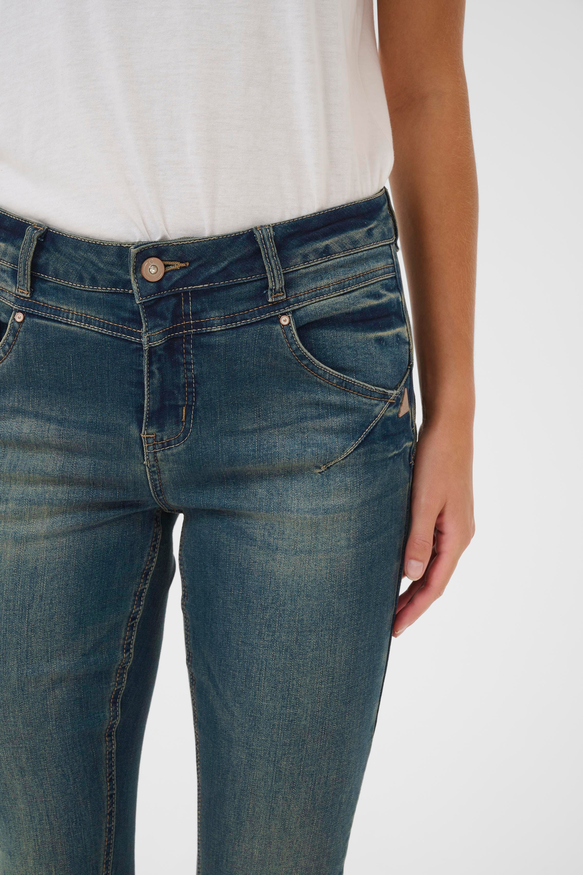 CRAmalie Jeans LOOKBOOK DETAIL 10650697-100118