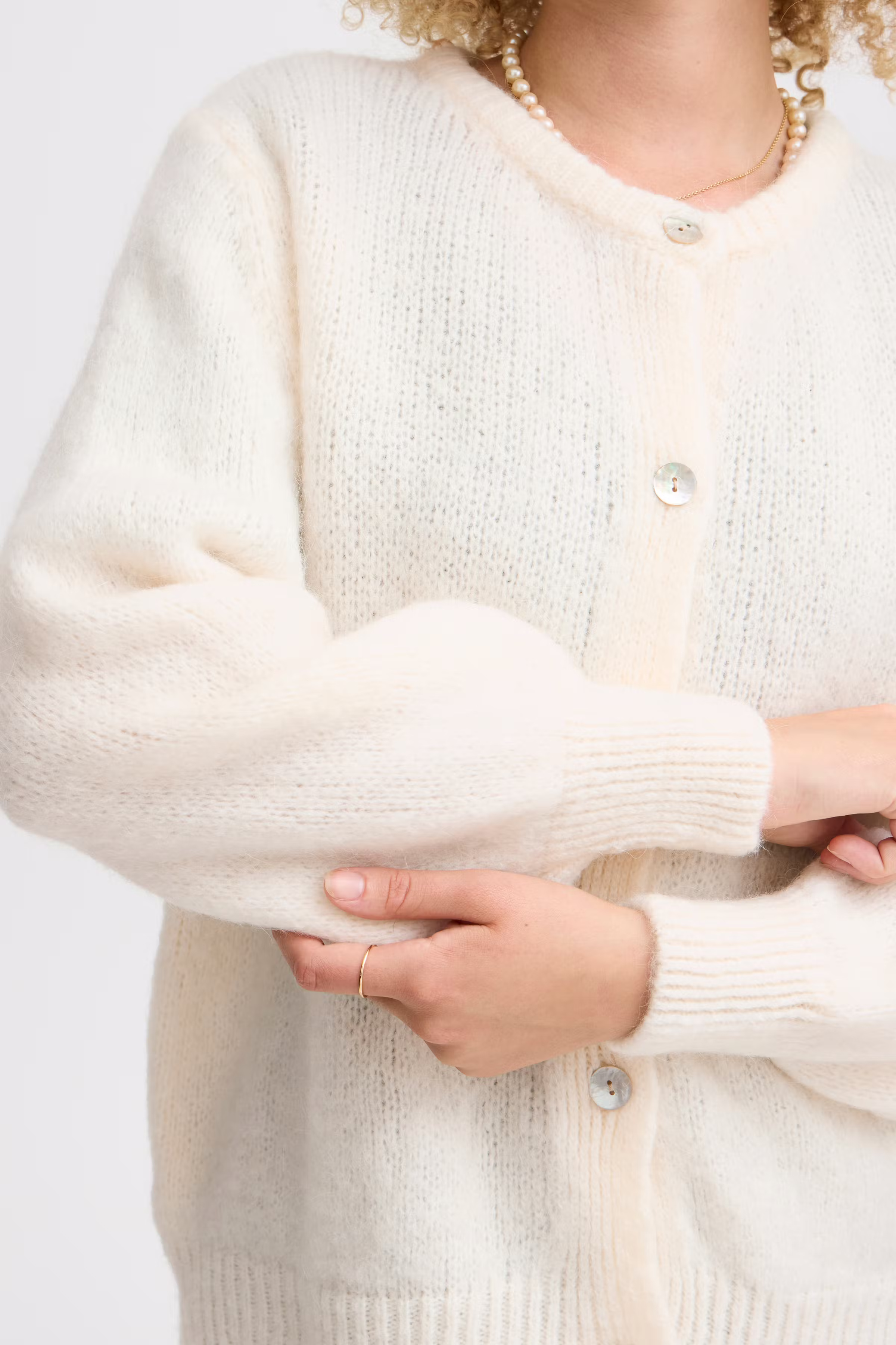 SBGULVIG Cardigan LOOKBOOK DETAIL 22100655-110105