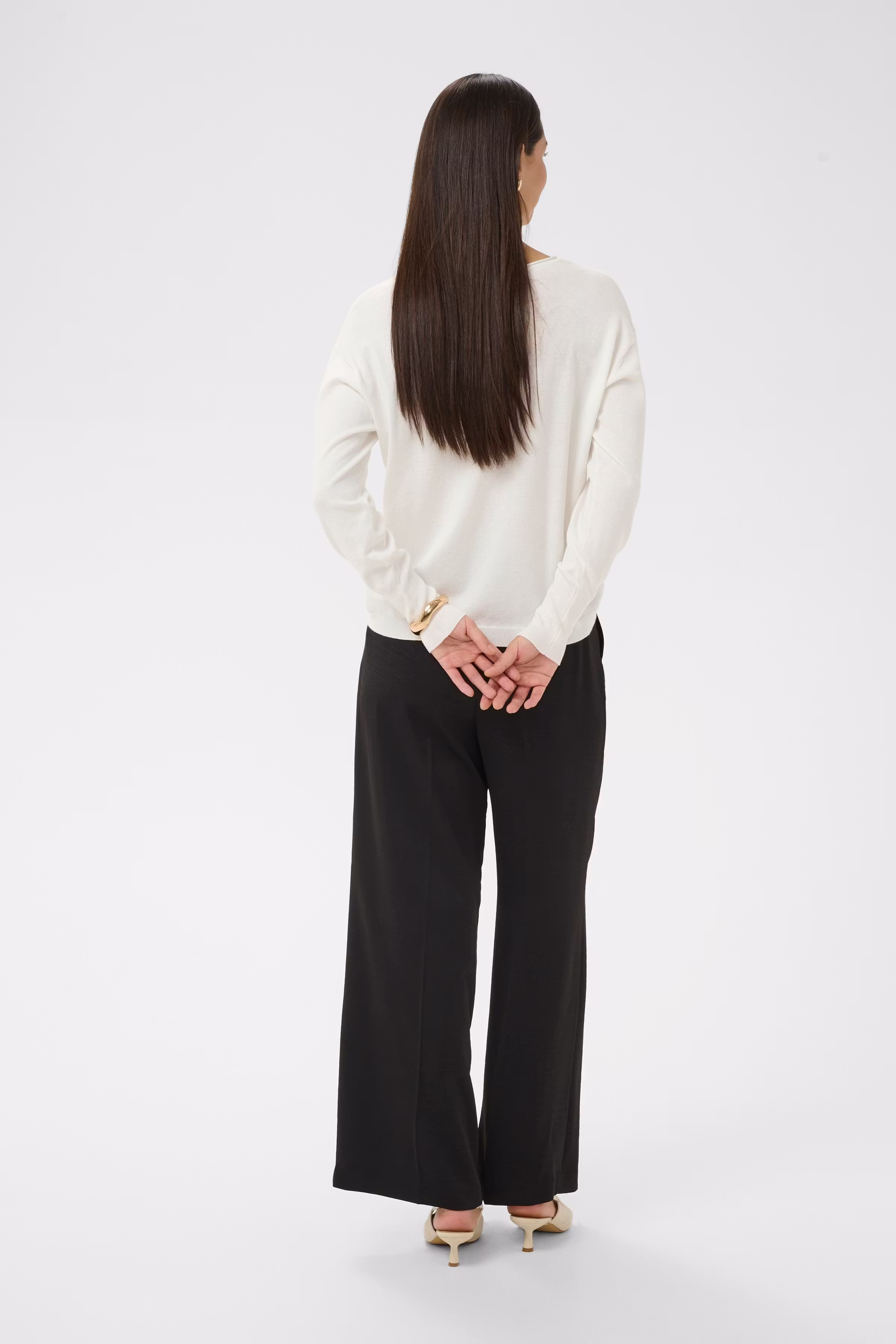 KAlizza Pullover LOOKBOOK BACK 10511391-110602