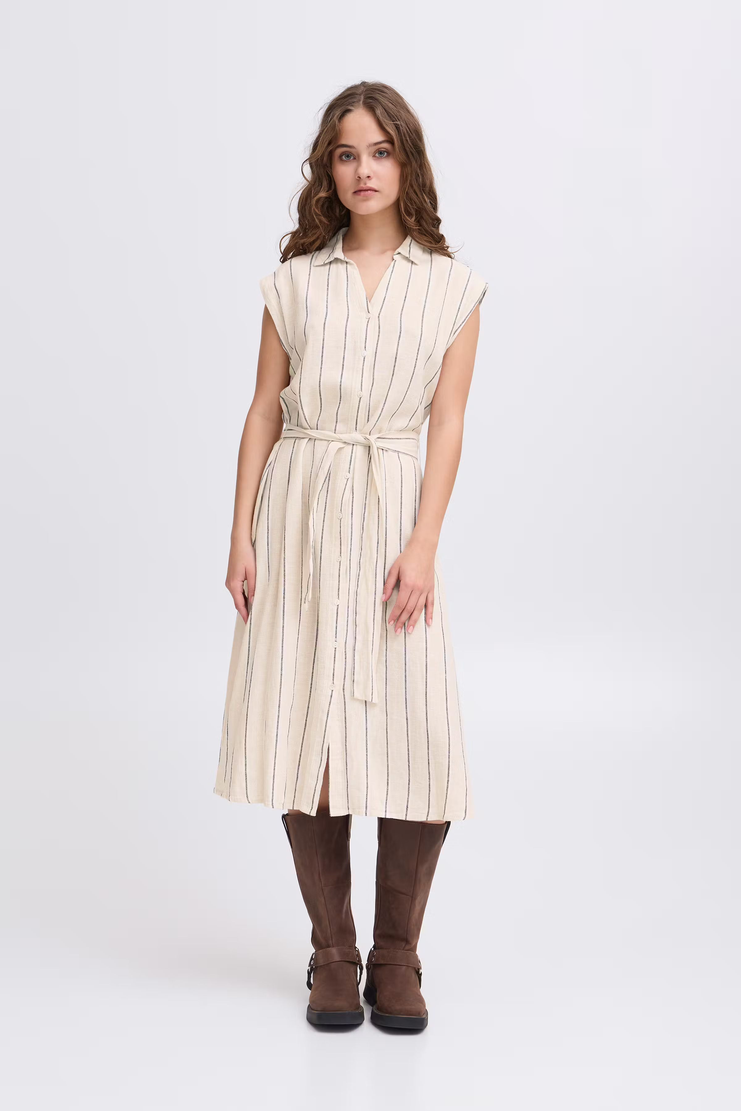 IHLINNO Robe LOOKBOOK FRONT 20122928-204436