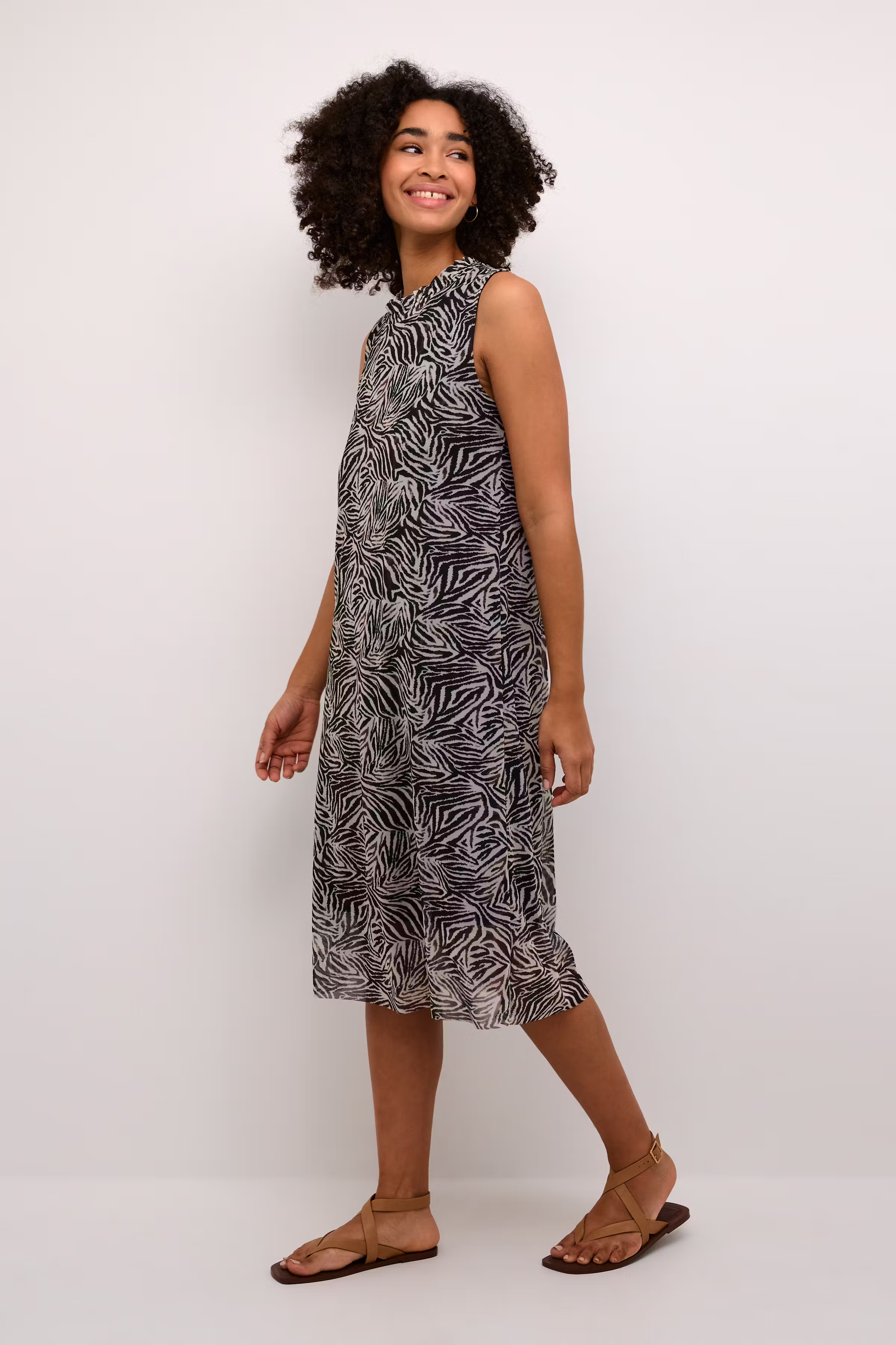 BPsandra KlÃ¤nning LOOKBOOK FRONT 10590709-106103B