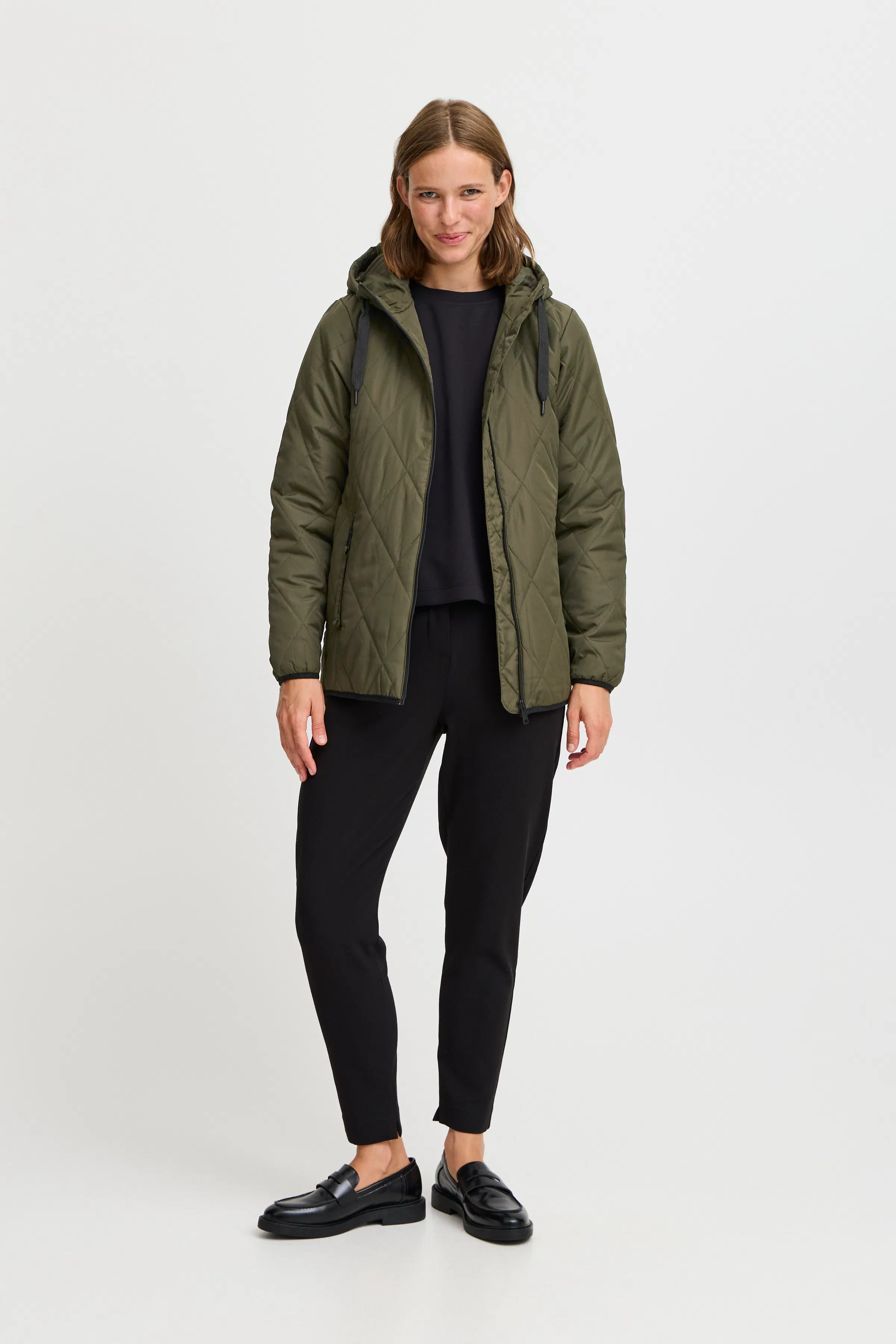 BYBELIS Yttertøy LOOKBOOK FRONT 20815796-190414