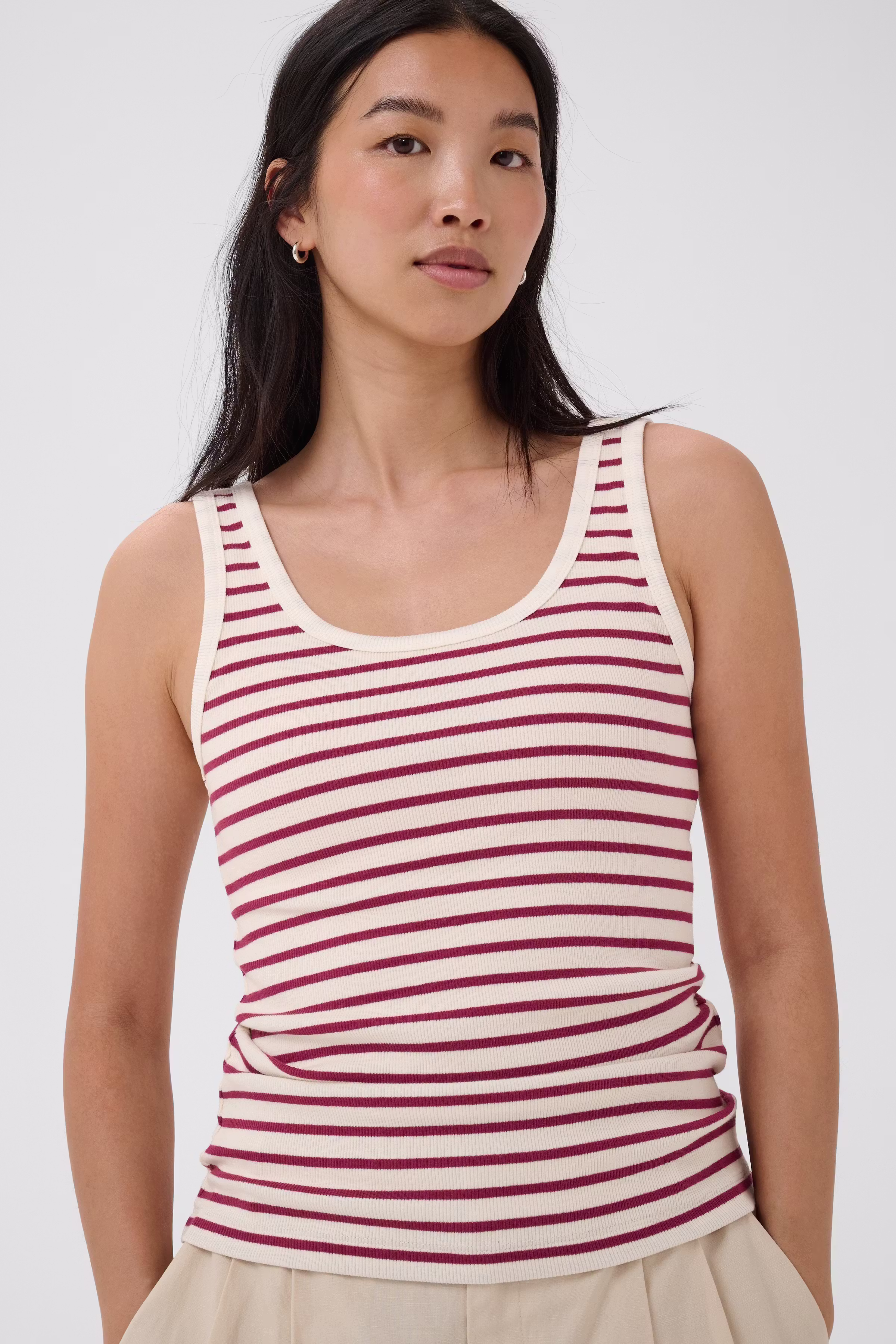 RoselynPW Top LOOKBOOK DETAIL 30310590-304934