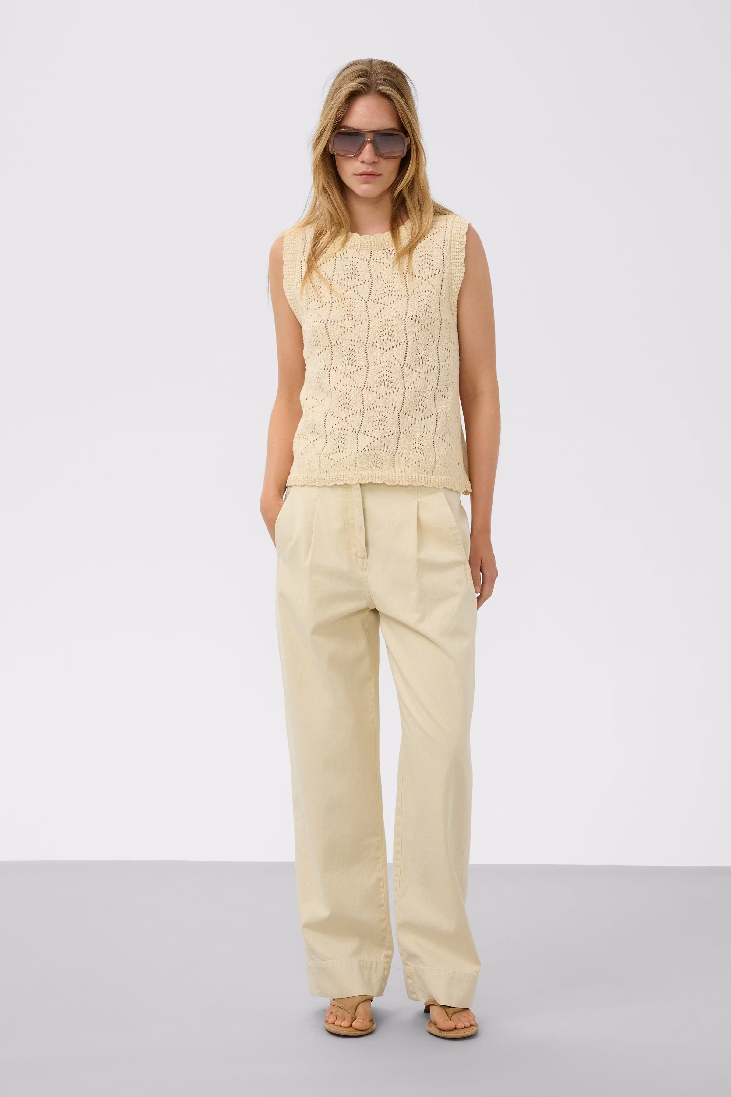 SLNoanna Sunglasses LOOKBOOK FRONT 30409272-181130