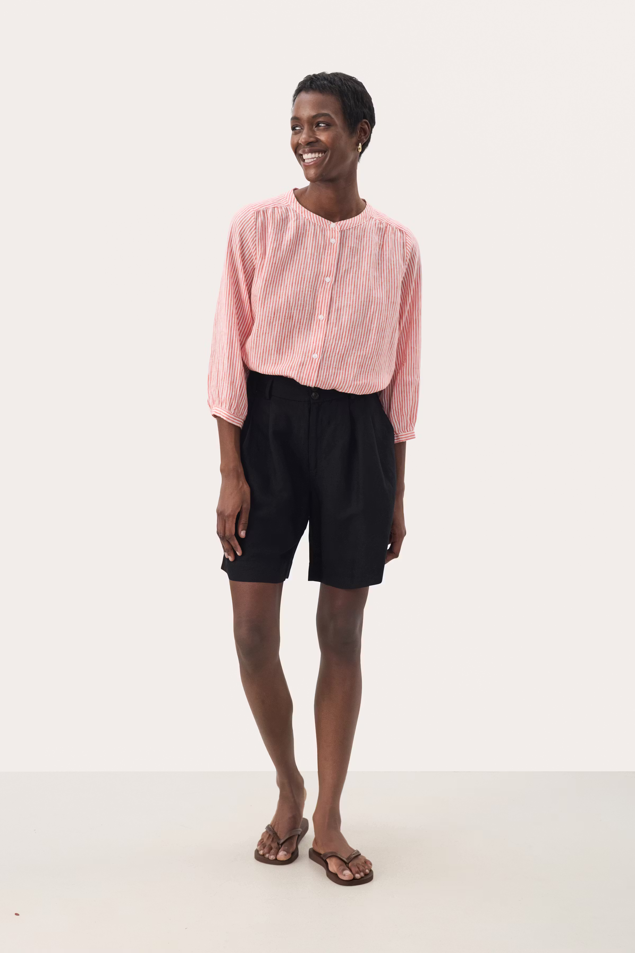 RainePW Shorts LOOKBOOK FRONT 30309603-194008