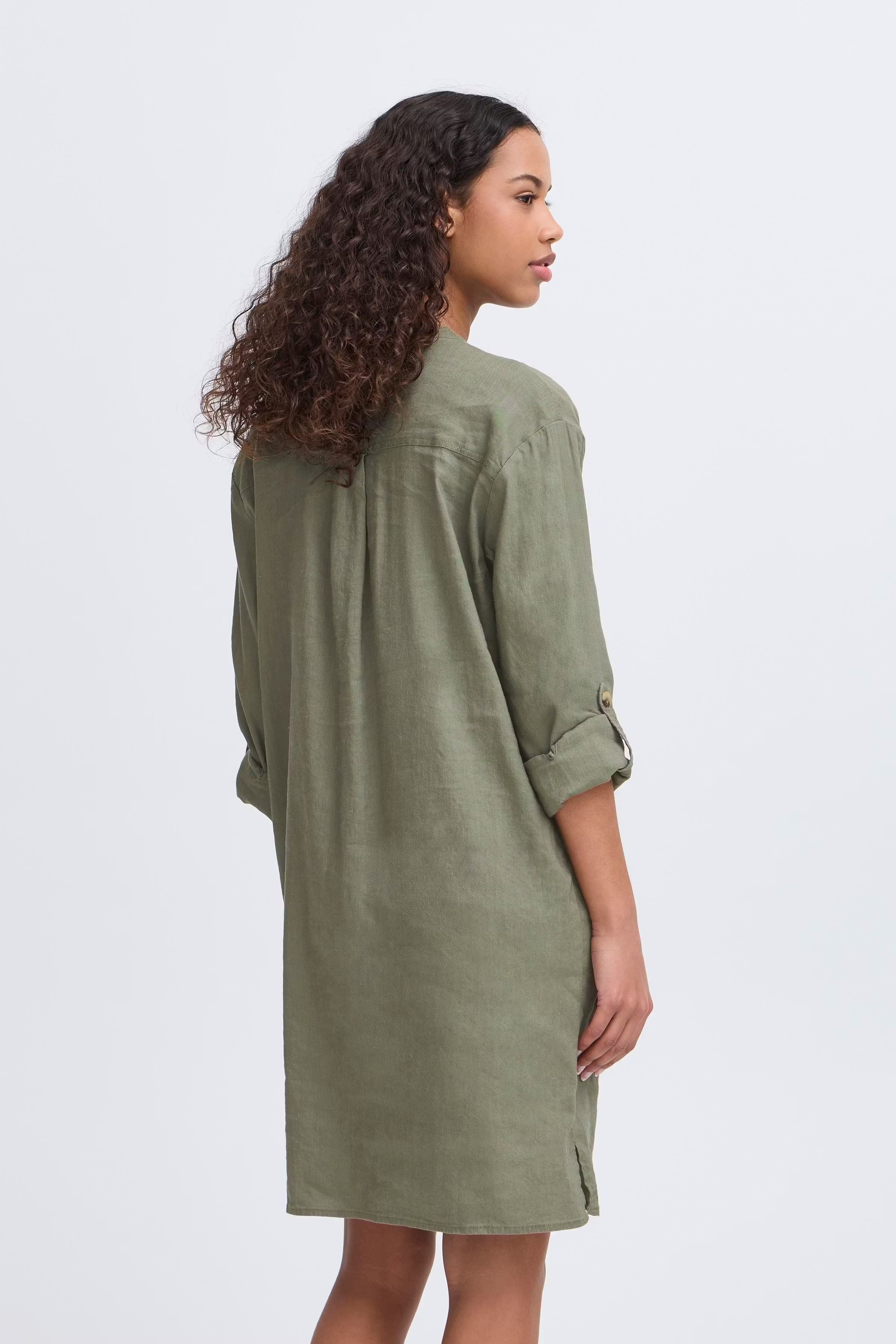 PZLUCA Kjole LOOKBOOK BACK 50208024-180312