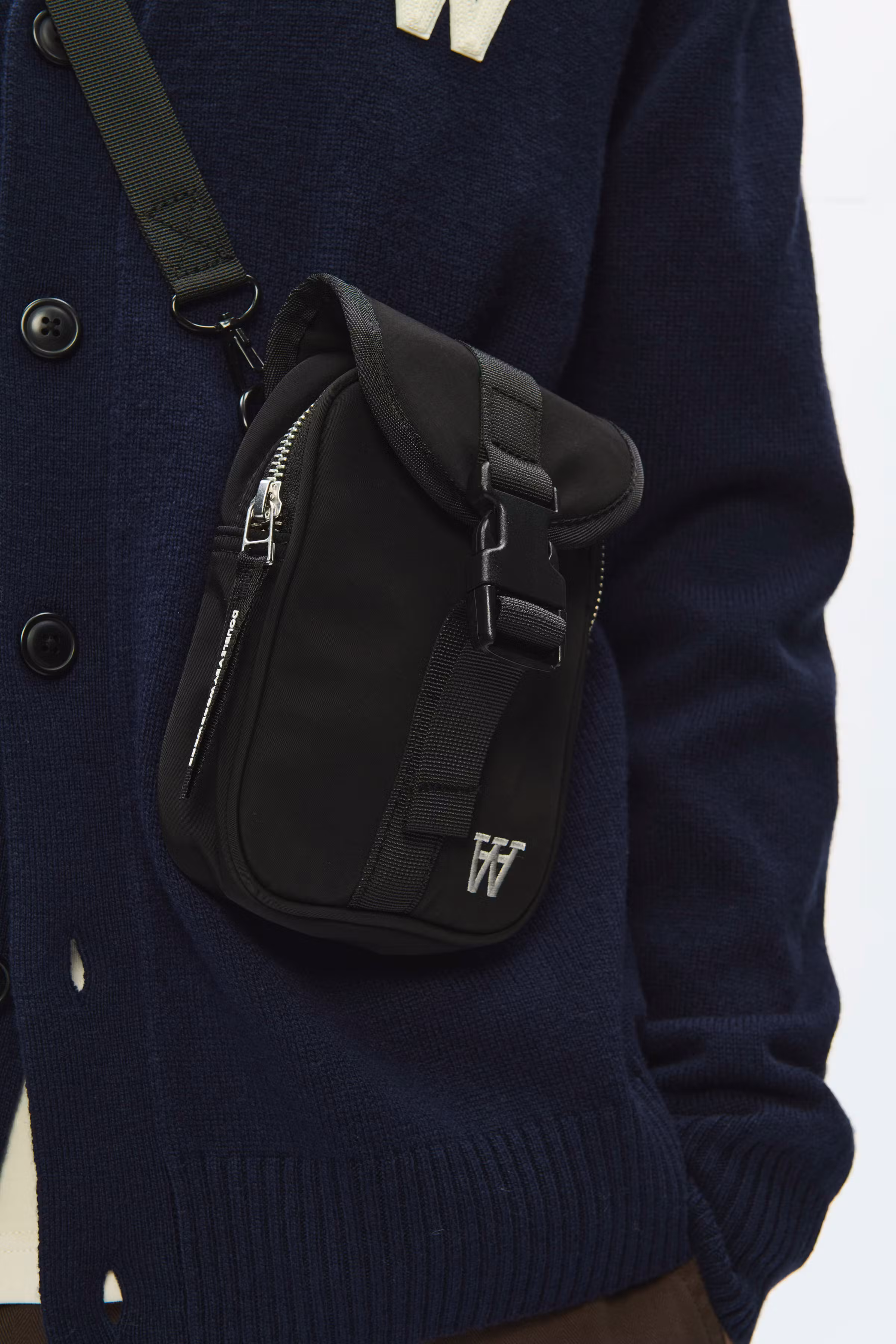 WWRalf Schultertasche LOOKBOOK DETAIL 30251921-303700