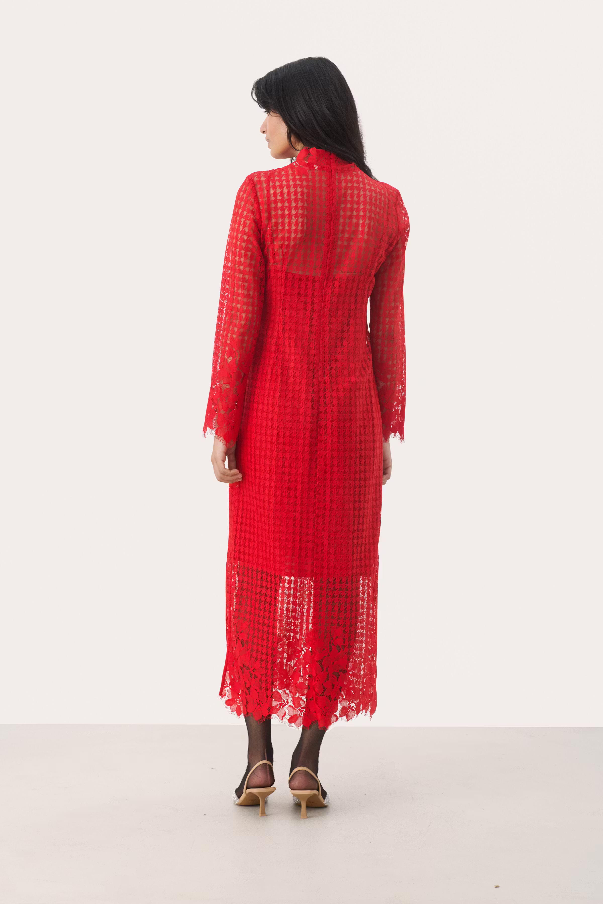 MaryannePW Kjole LOOKBOOK BACK 30309069-181657