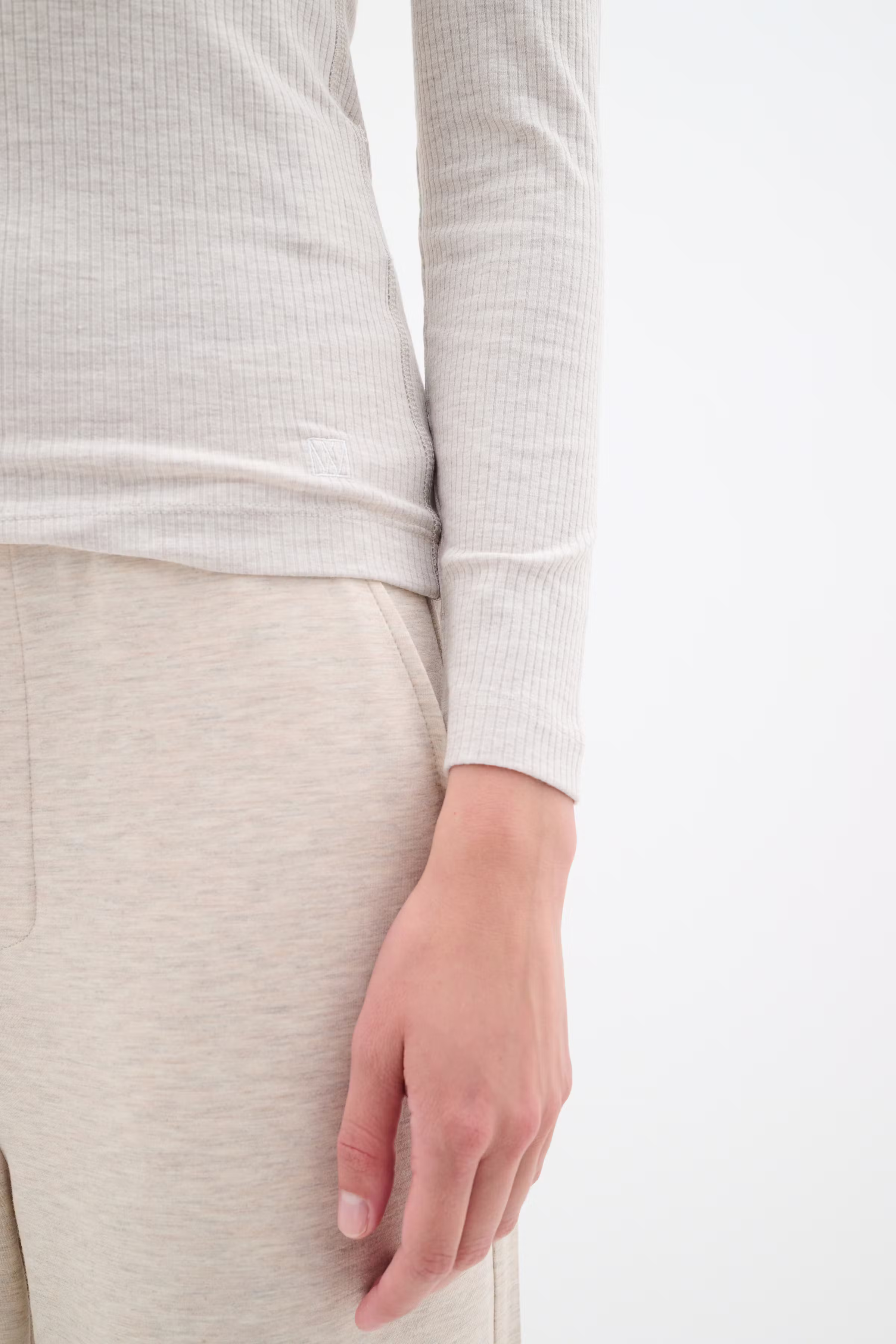 DagnaIW långärmad T-shirt LOOKBOOK DETAIL 30106866-300597