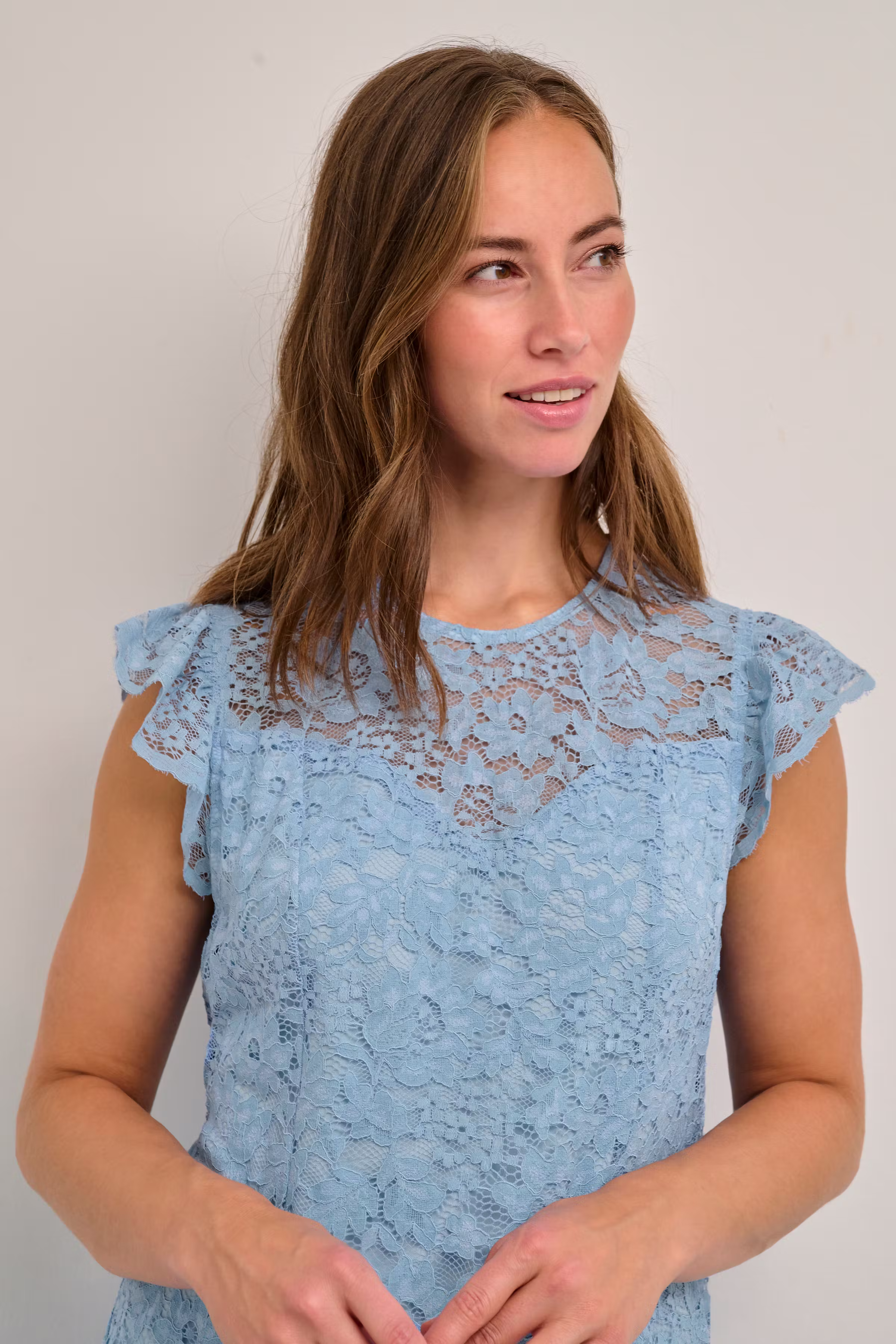 Robe LOOKBOOK DETAIL 10611254-144122