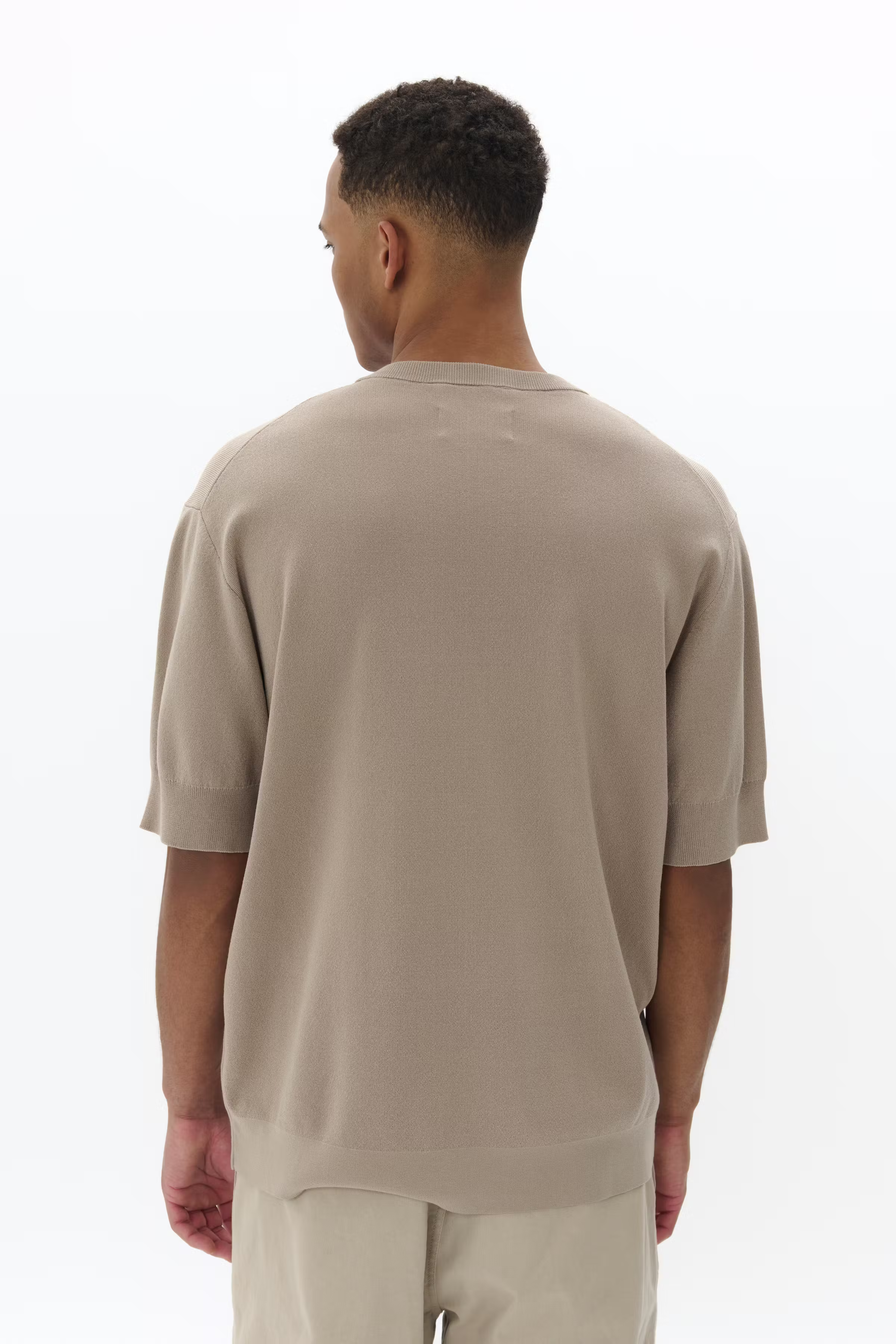 MAtrivolt M73 Knit T-shirt LOOKBOOK BACK 30208109-161105