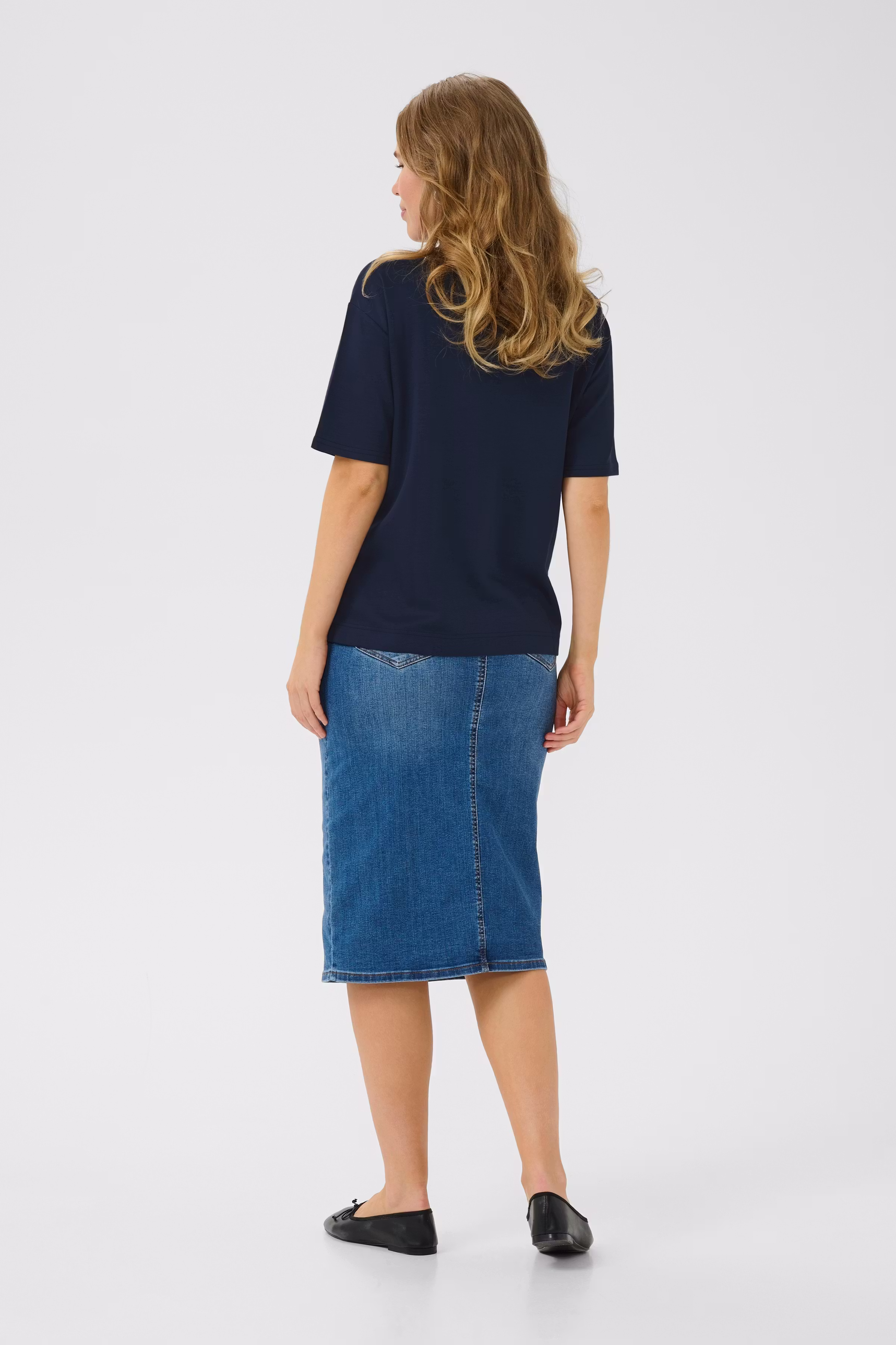 BPida Sweatshirt LOOKBOOK BACK 10590968-107049B