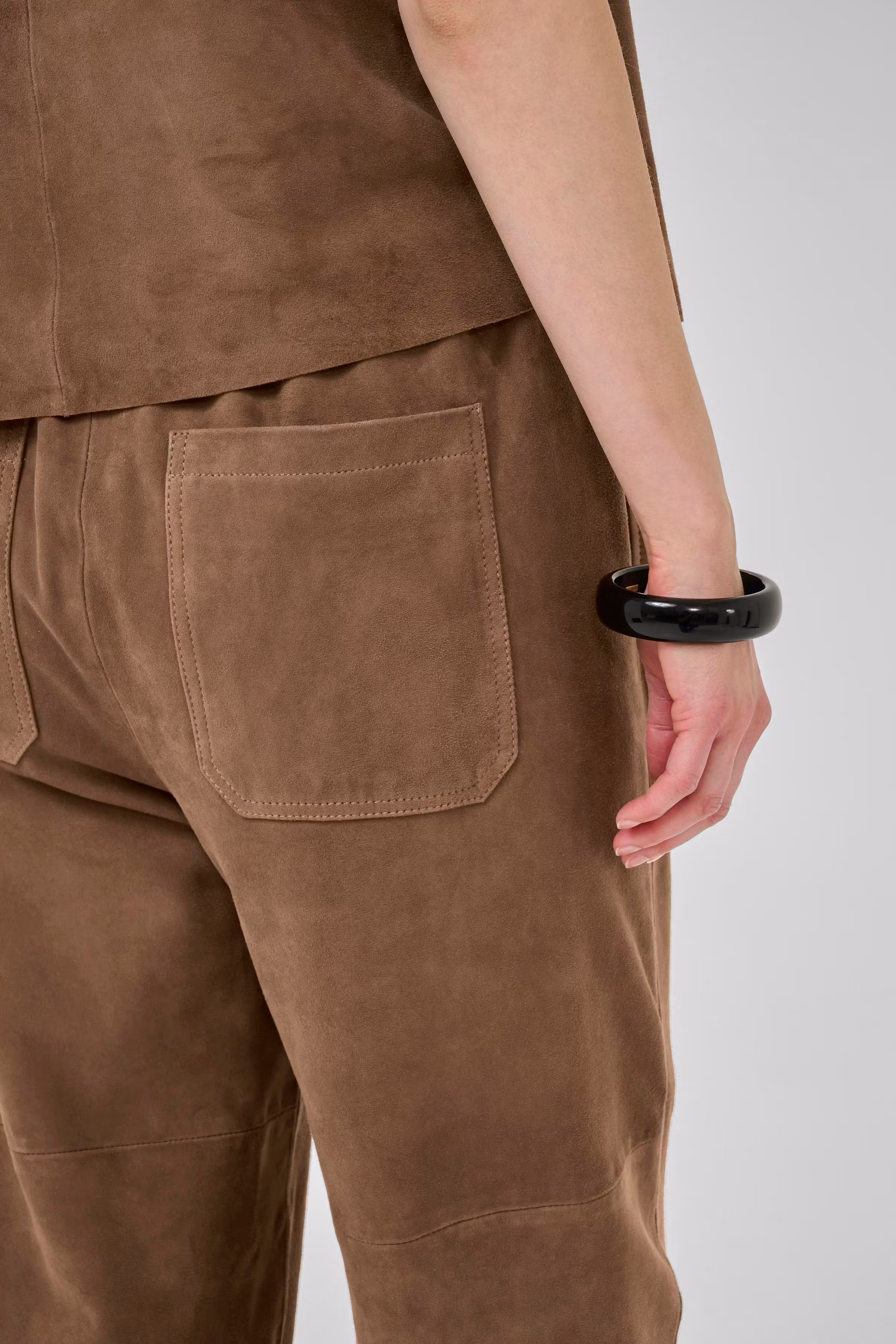 PetraMW Wildlederhose LOOKBOOK DETAIL 10705272-108114