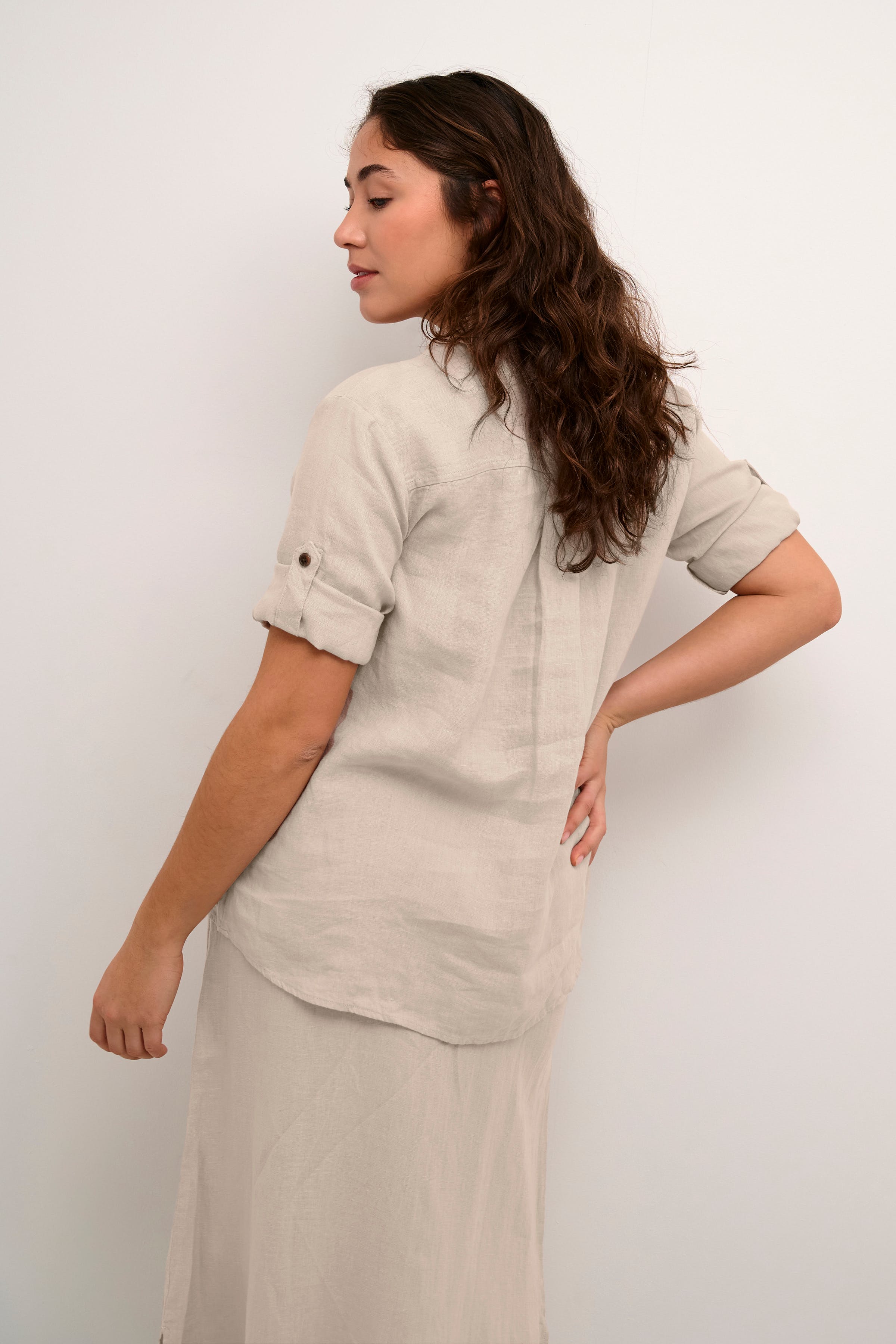 CRBellis Linnen Overhemd LOOKBOOK BACK 10612267-104537