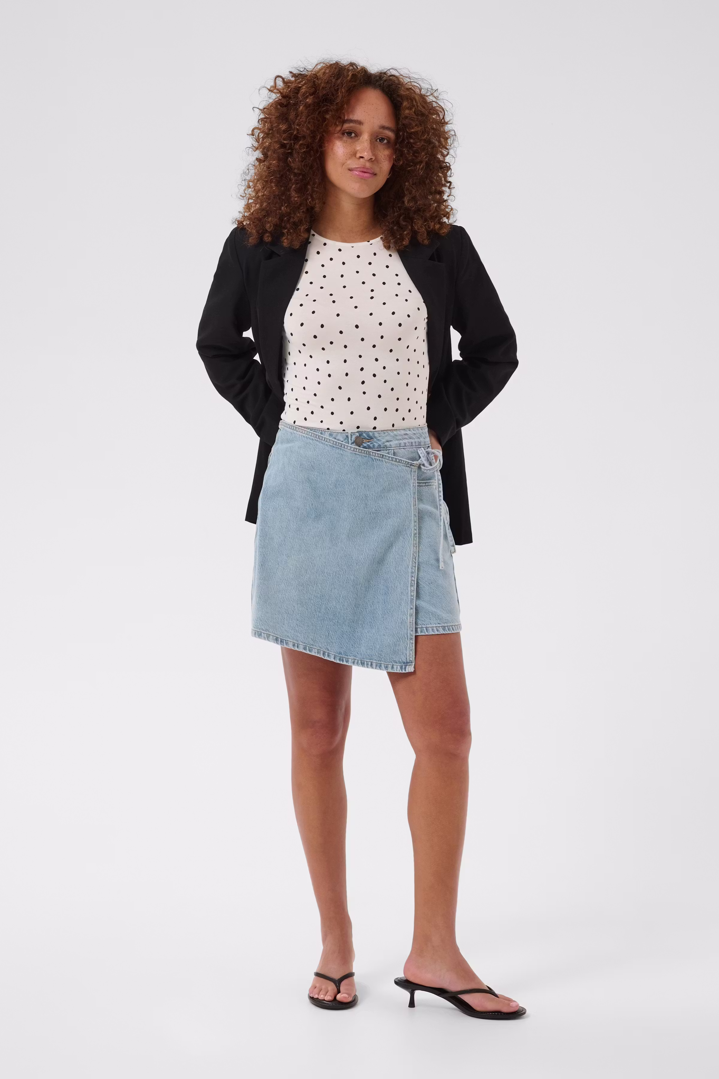 KAjordi Shorts LOOKBOOK FRONT 10511747-109460