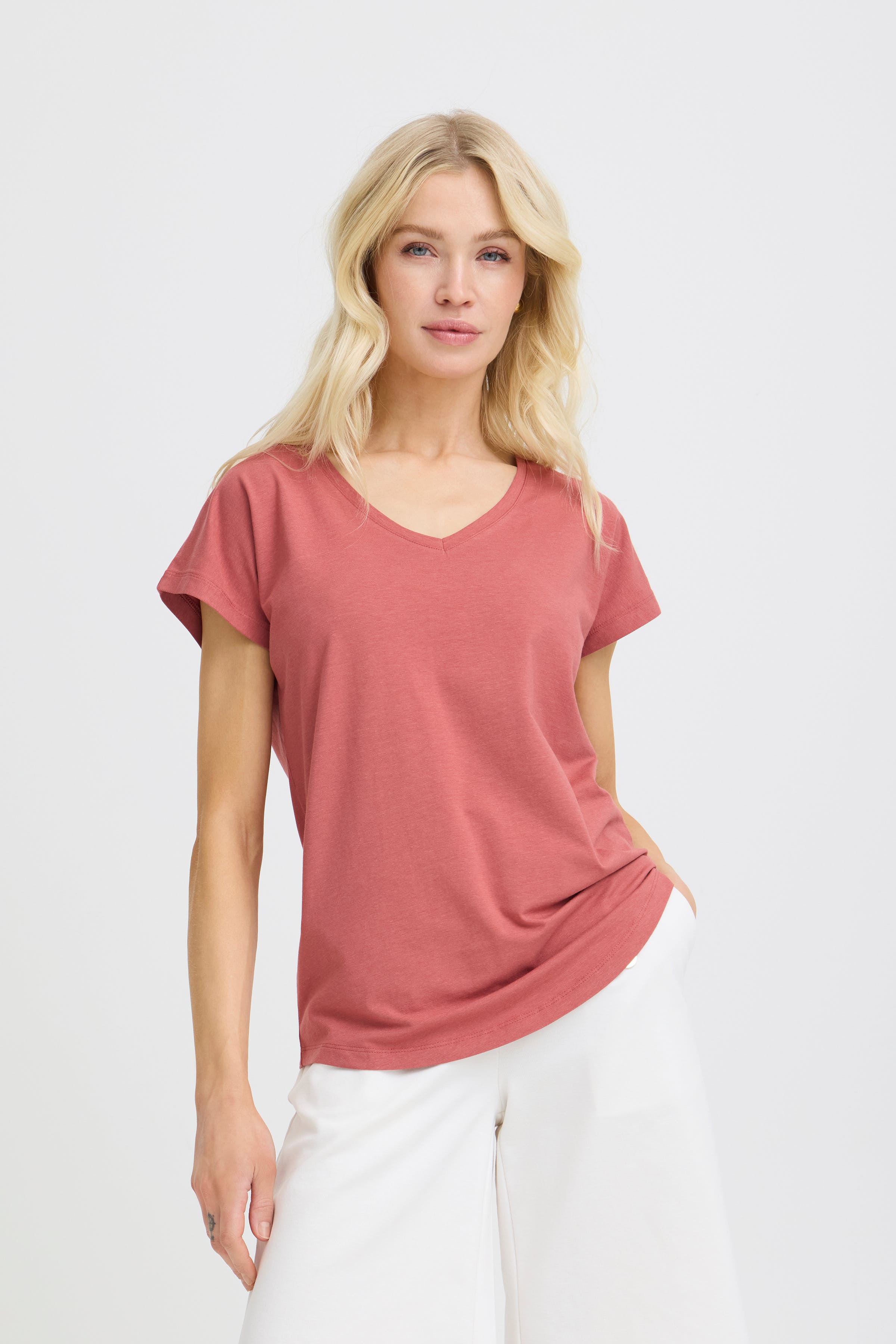 BYPAMILA T-shirt LOOKBOOK FRONT 20816364-181438