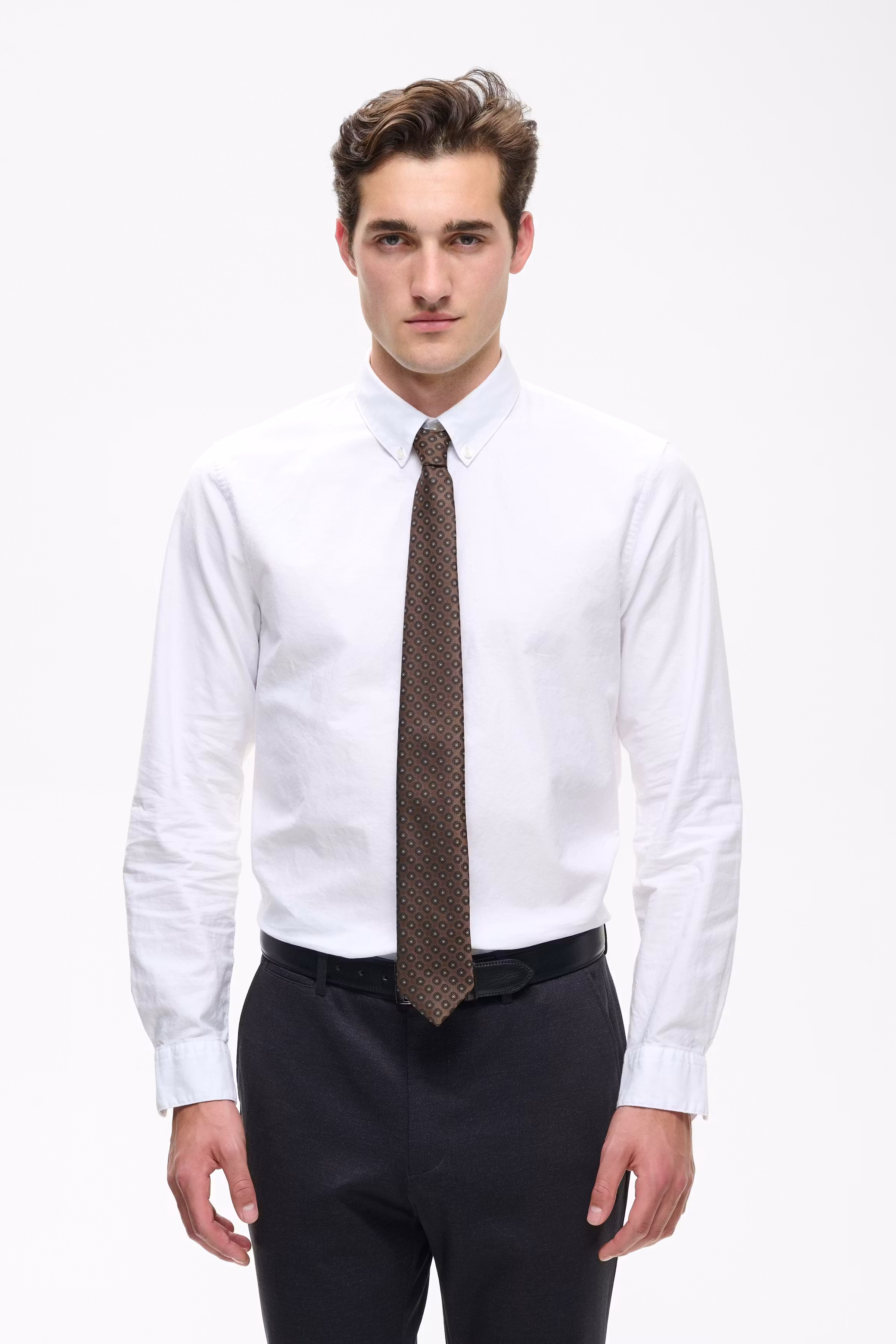 MAtie Tie LOOKBOOK FRONT 30208733-190812