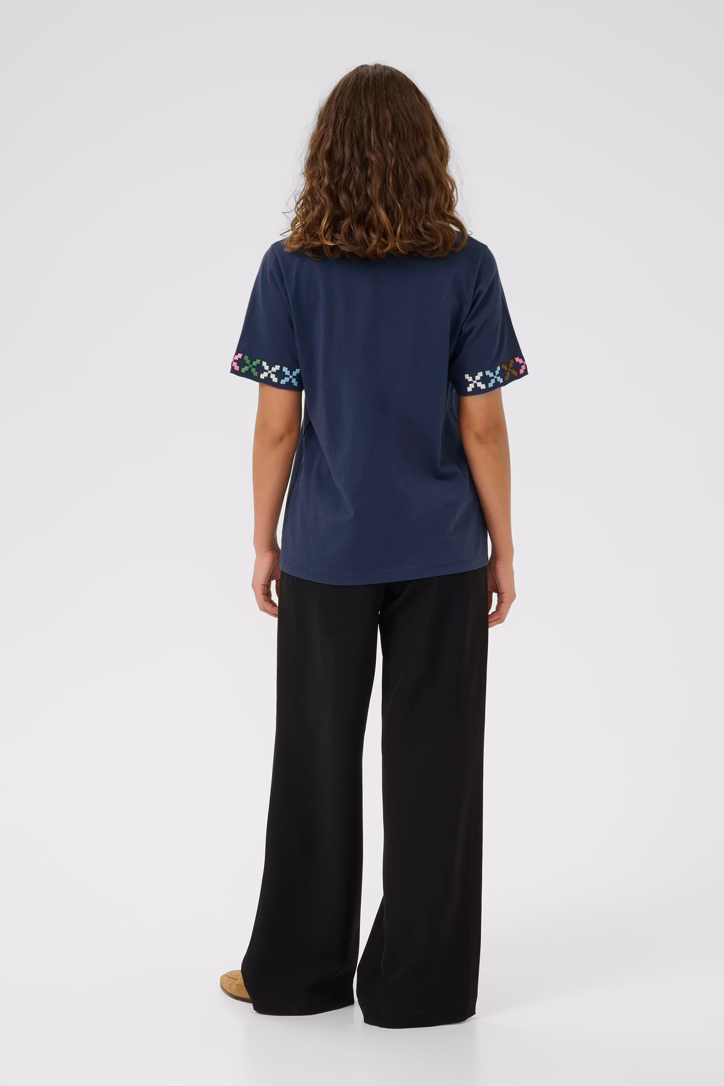 CUbama T-shirt met borduursel LOOKBOOK BACK 50112733-194024