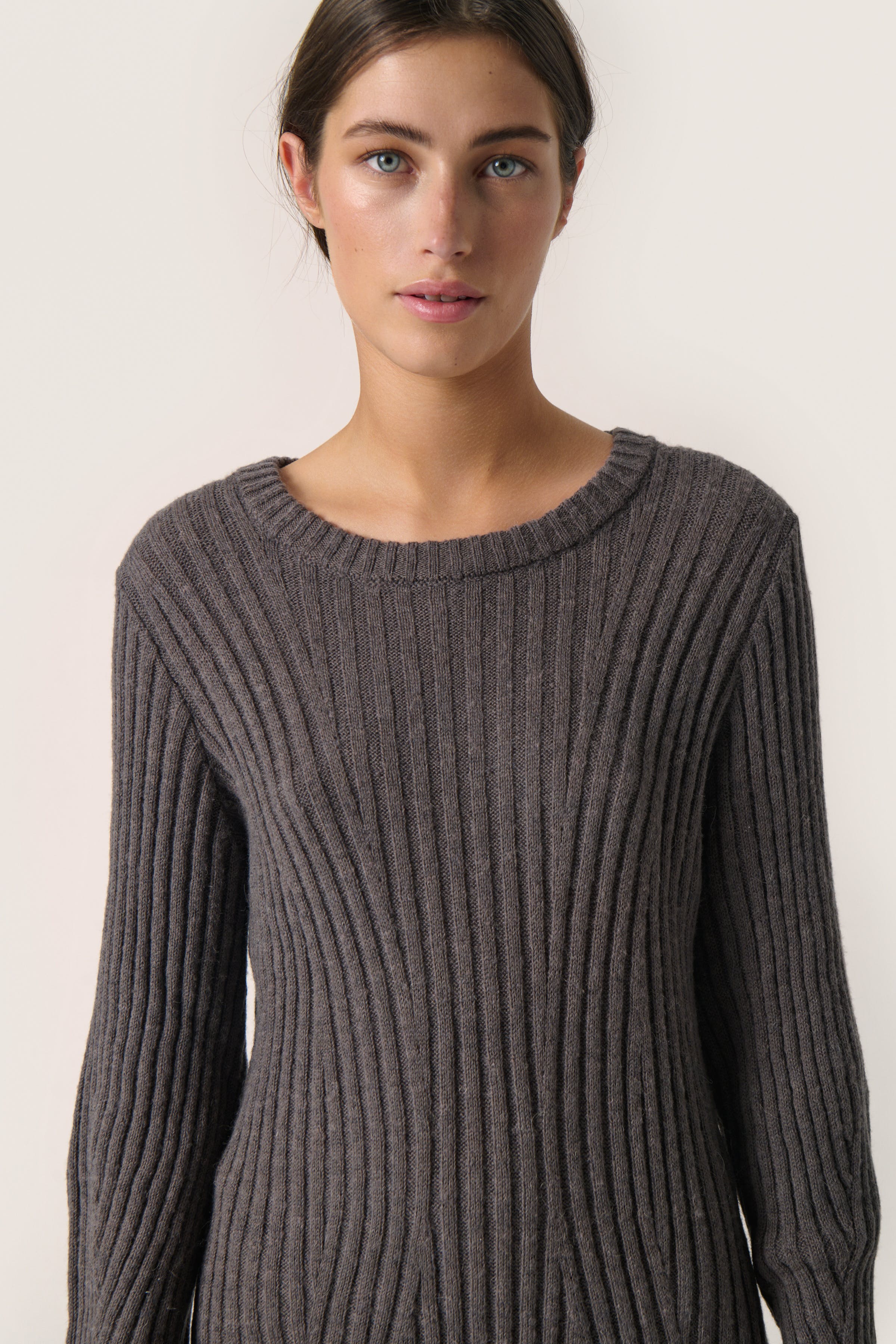 SLDitta Klänning LOOKBOOK DETAIL 30407766-180403