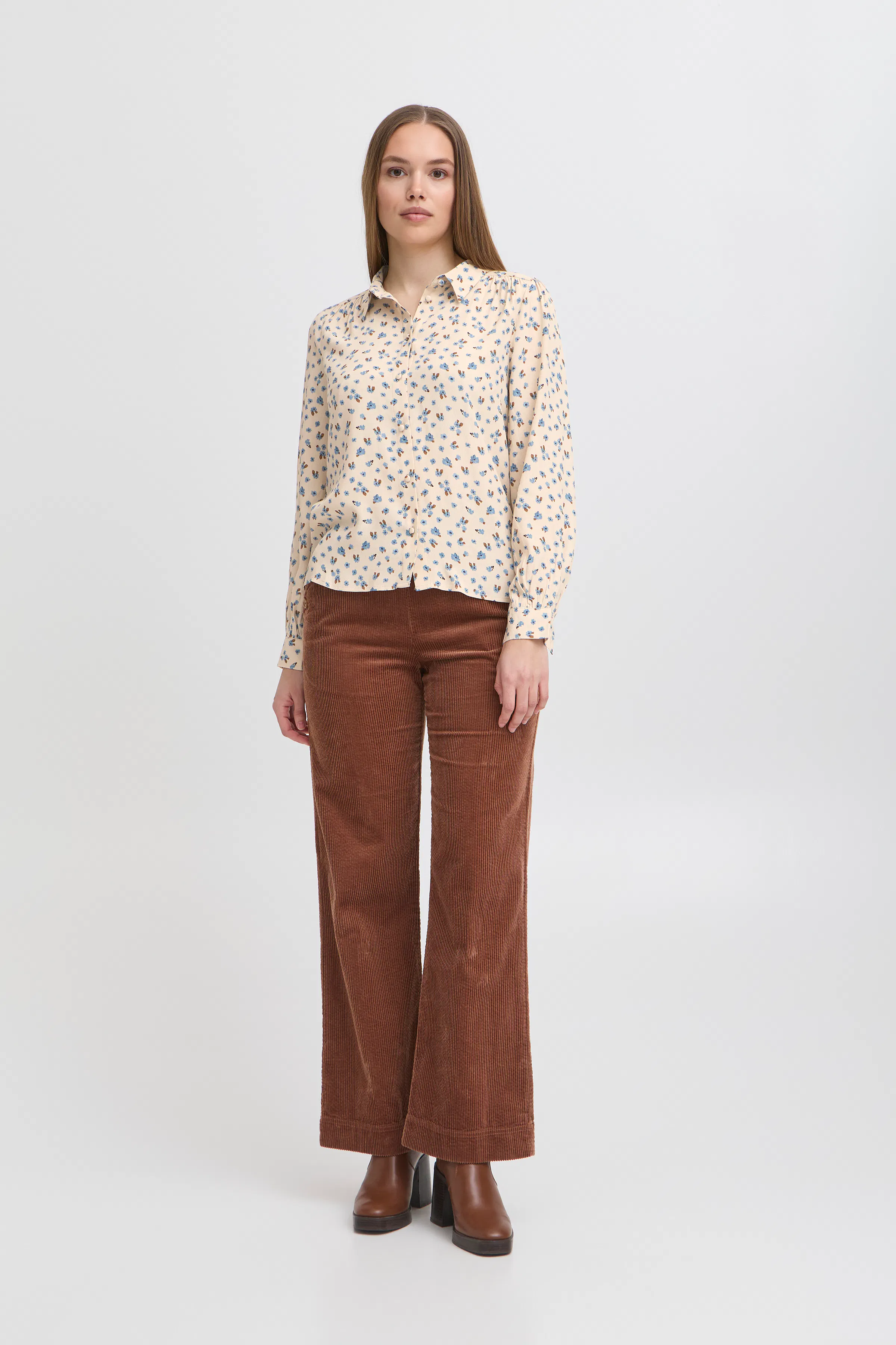IRNOELLA Overhemd LOOKBOOK FRONT 20124019-900000031