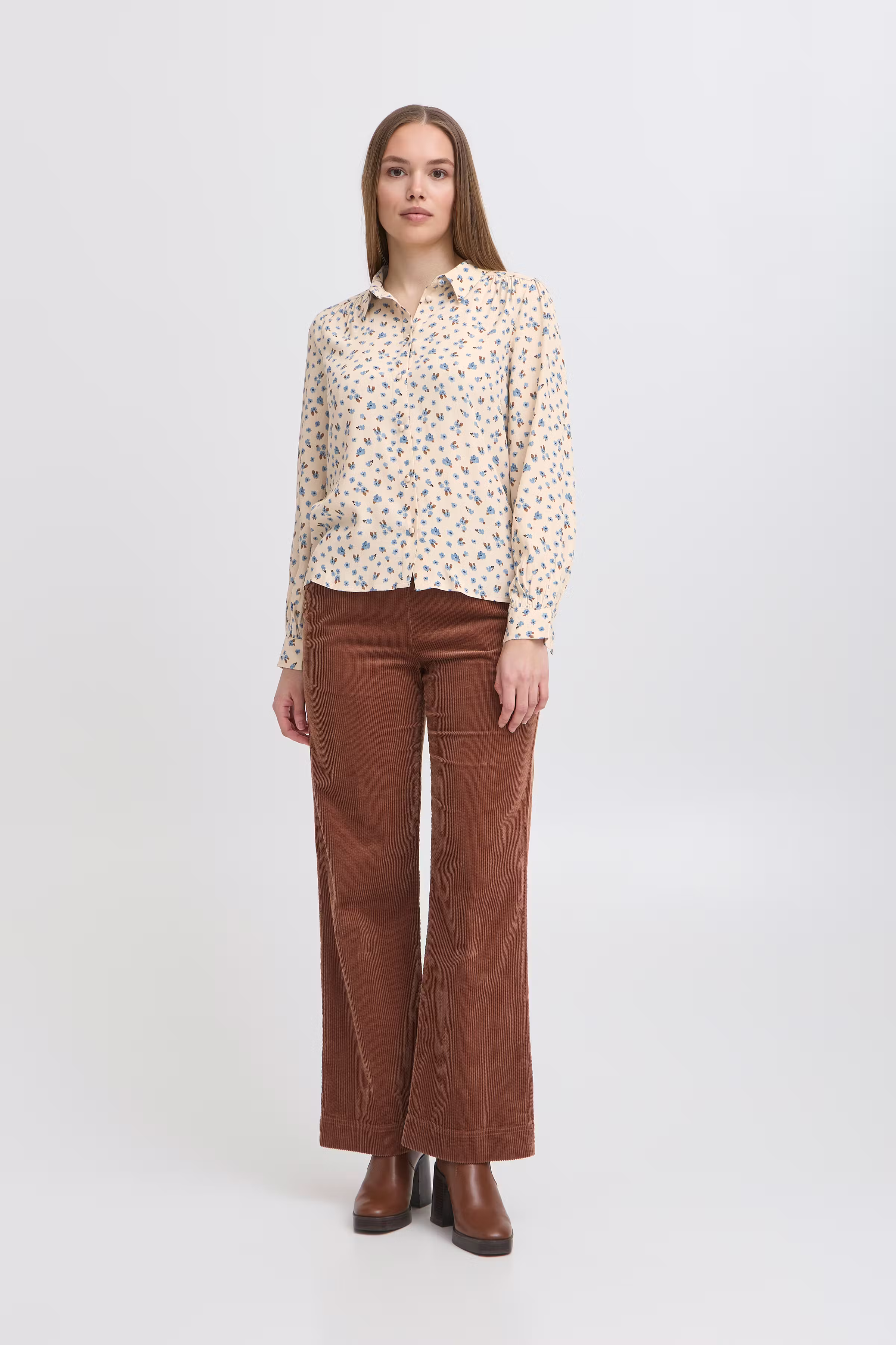 IRNOELLA Overhemd LOOKBOOK FRONT 20124019-900000031