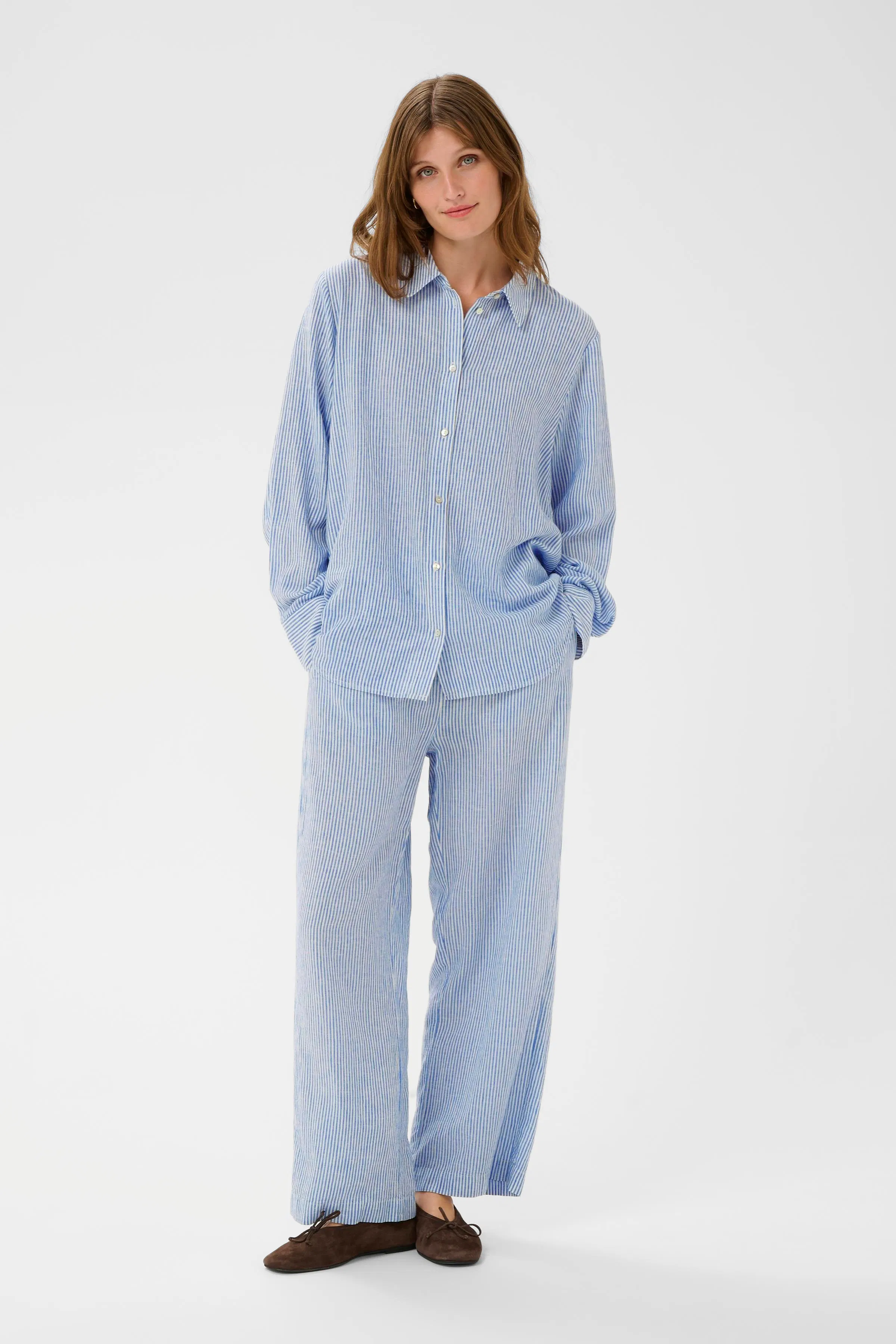 SLAria Skjorte LOOKBOOK FRONT 30409036-304702
