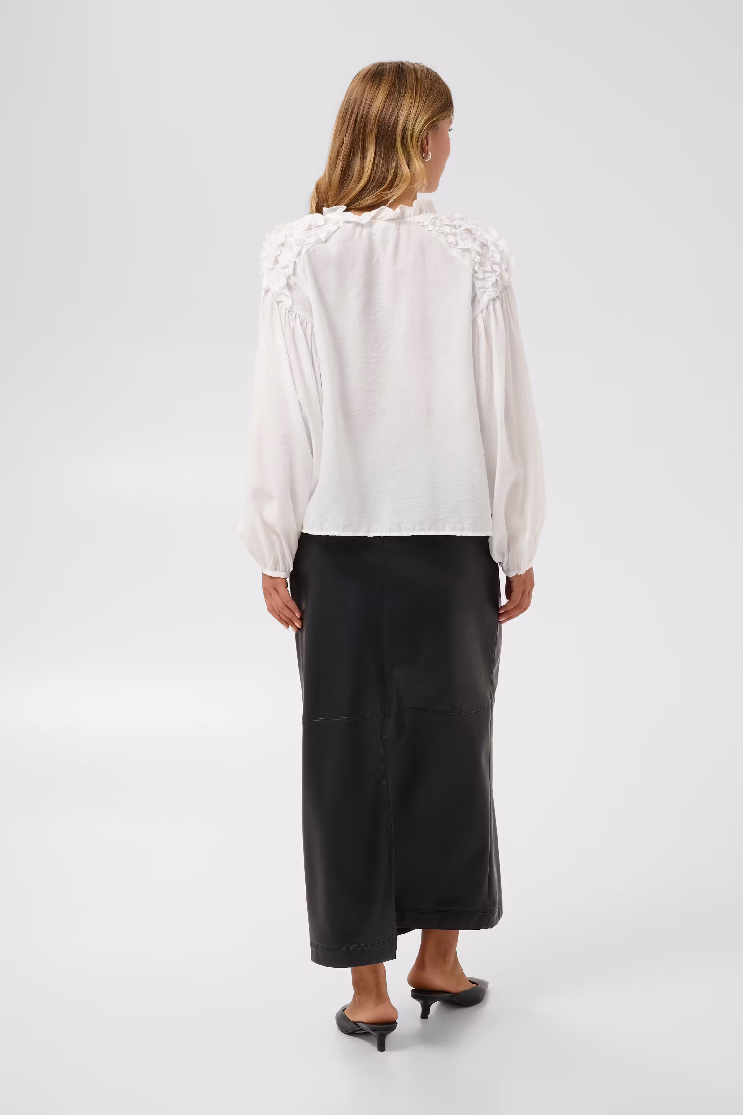 KAnicole Bluse LOOKBOOK BACK 10512111-110602
