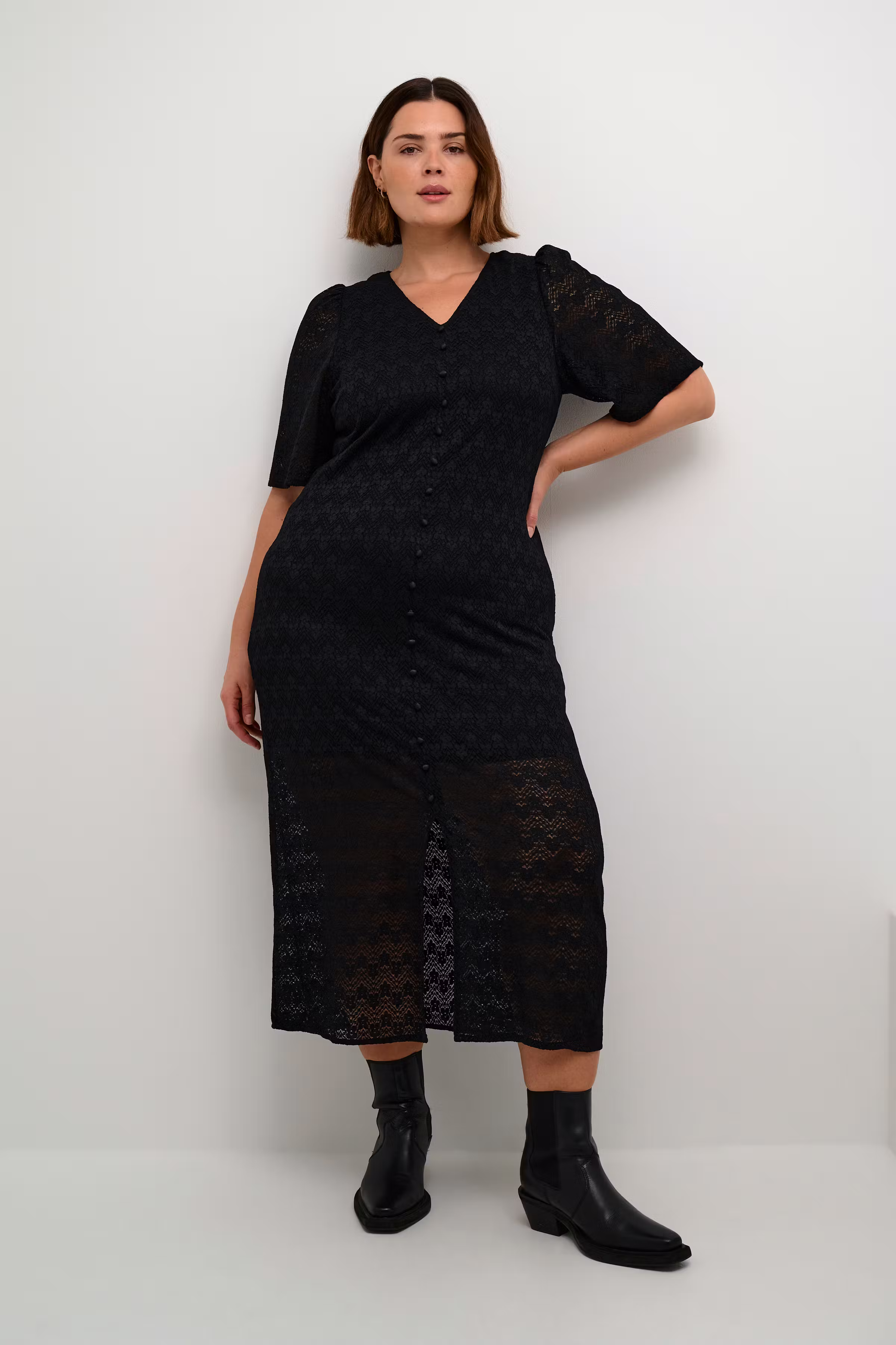 KCsamalia Spitzenkleid LOCATION NONE 10582754-100121