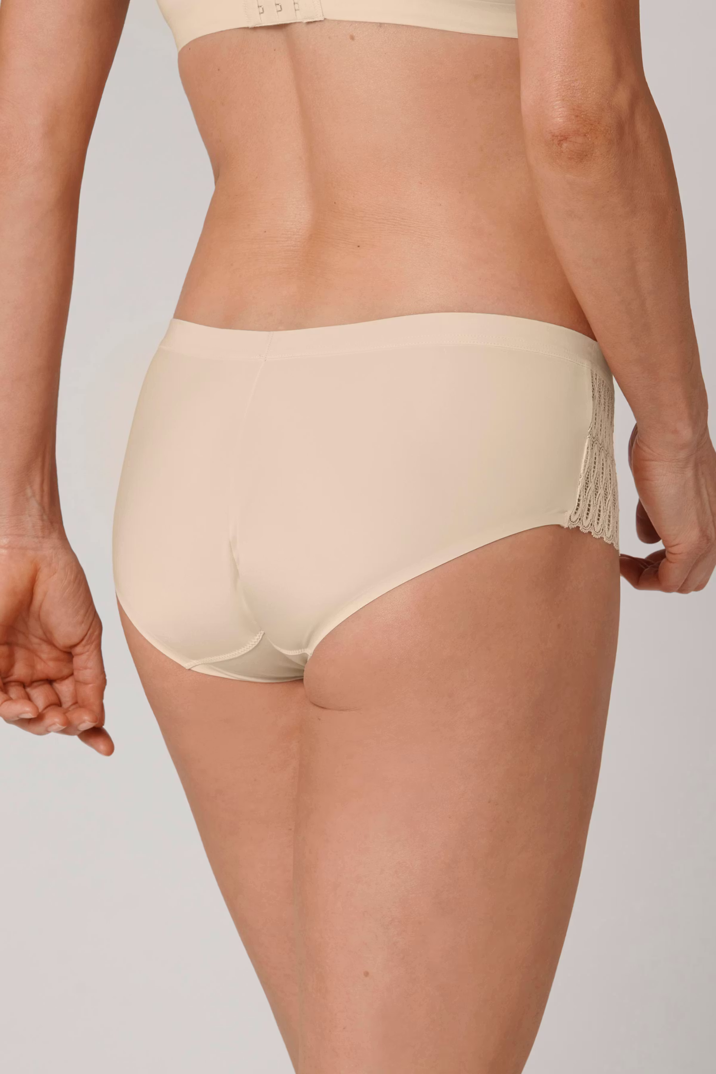 AuraSpotlight Panties LOOKBOOK BACK 40500107-T6720