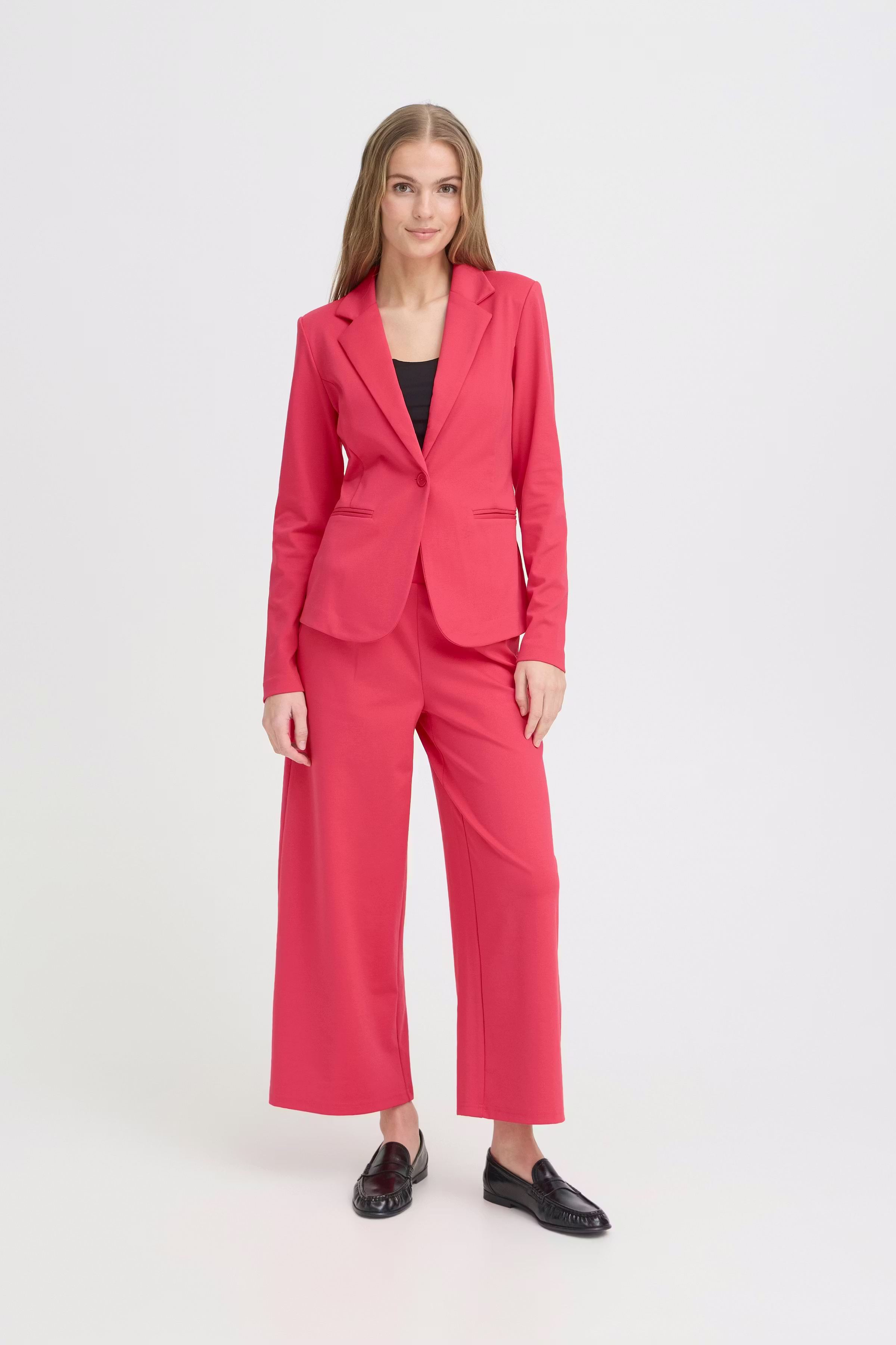 IHKATE Blazer LOOKBOOK FRONT 20101801-171842