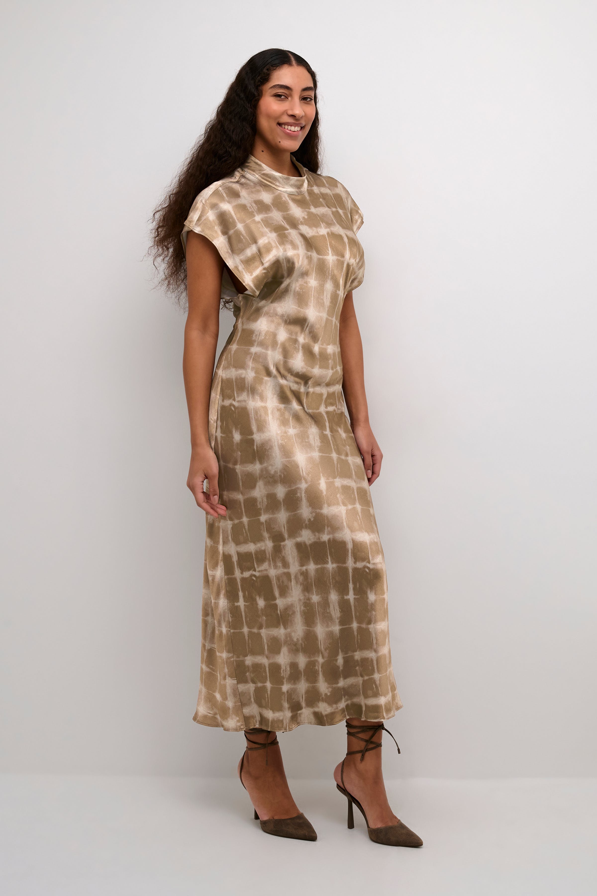 CUjelly Kleid LOOKBOOK FRONT 50110942-106317