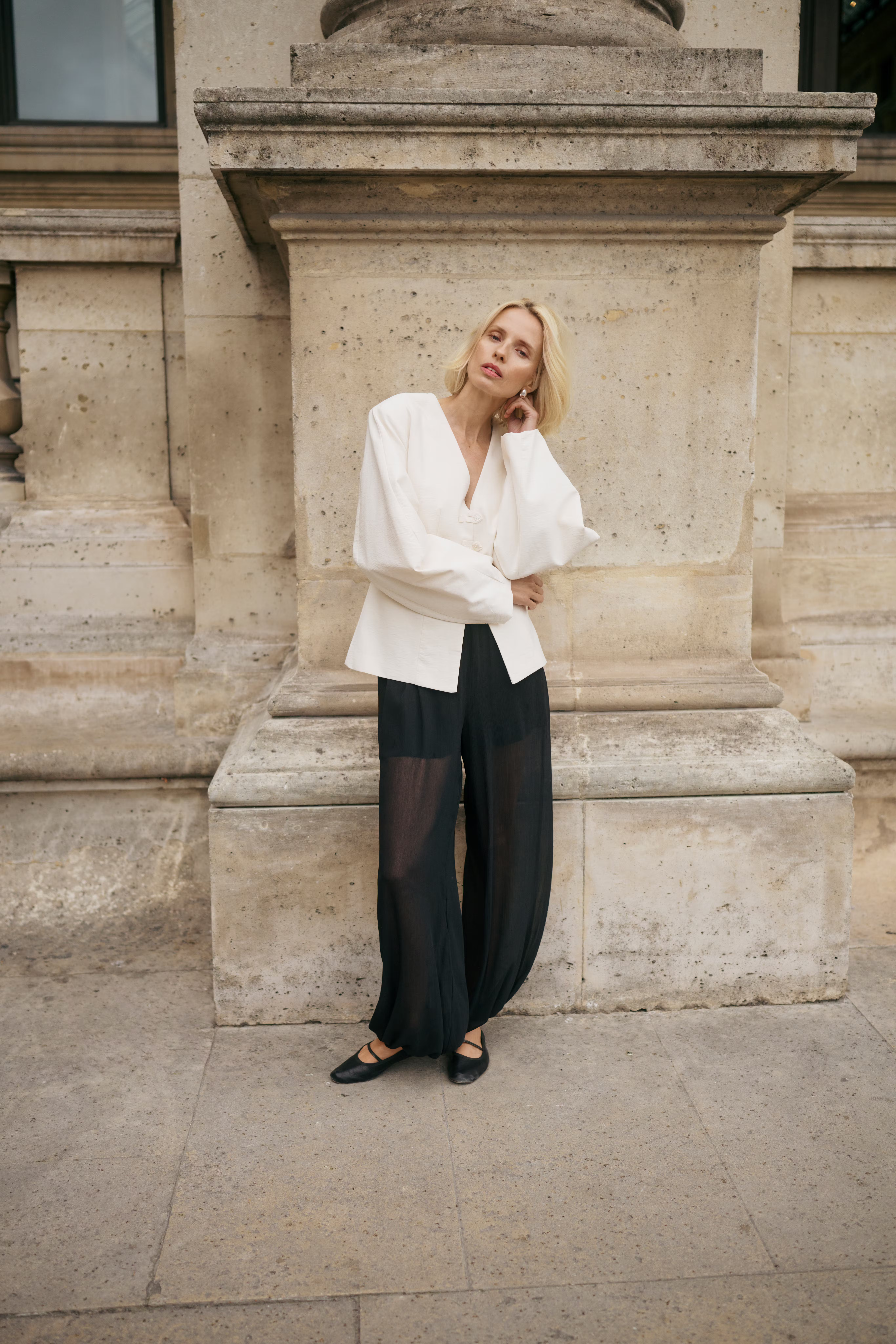 KBEmery Blazer LOCATION NONE 10105897-110103