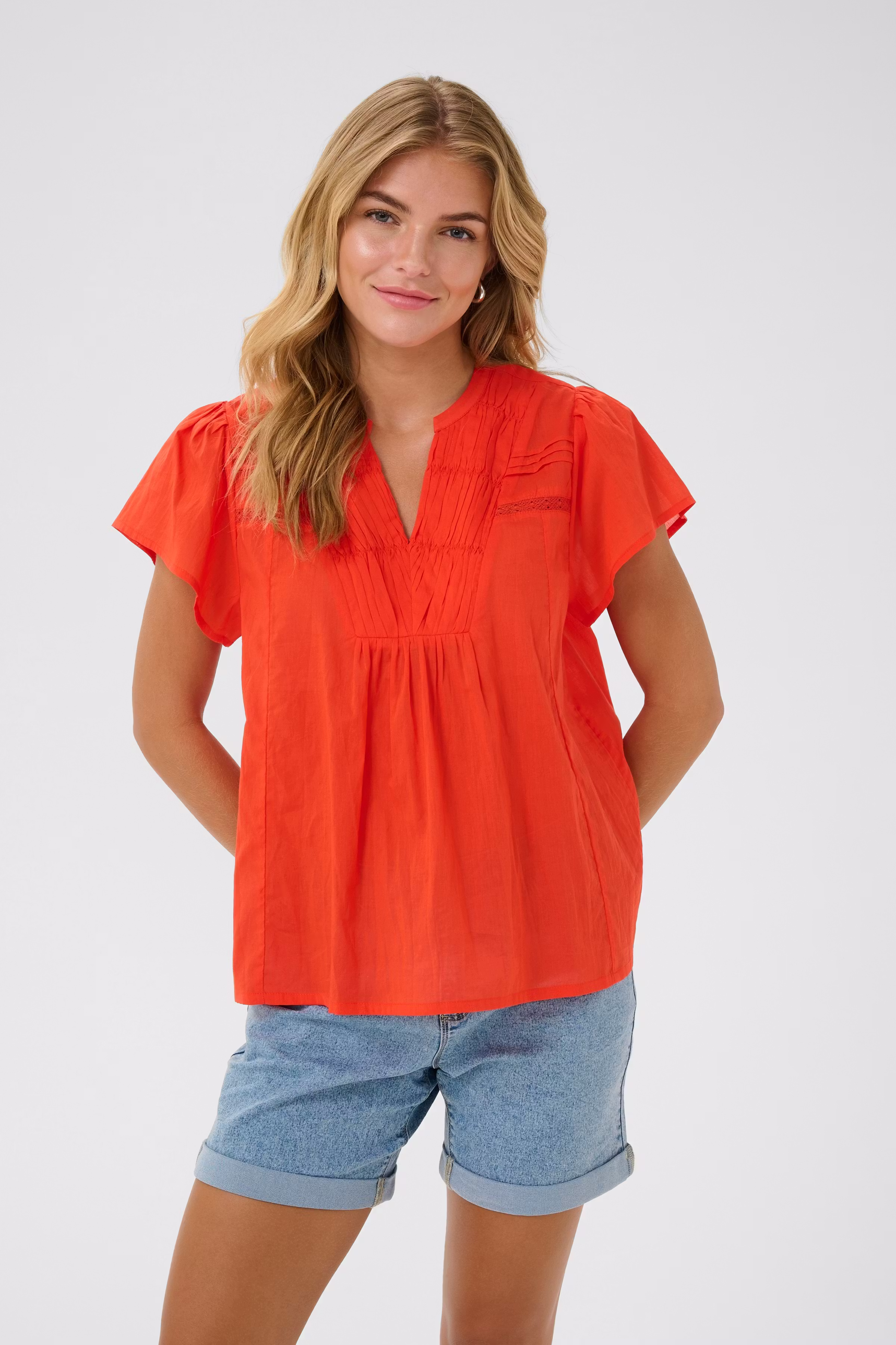 KAkarli Bluse LOOKBOOK FRONT 10552463-171558