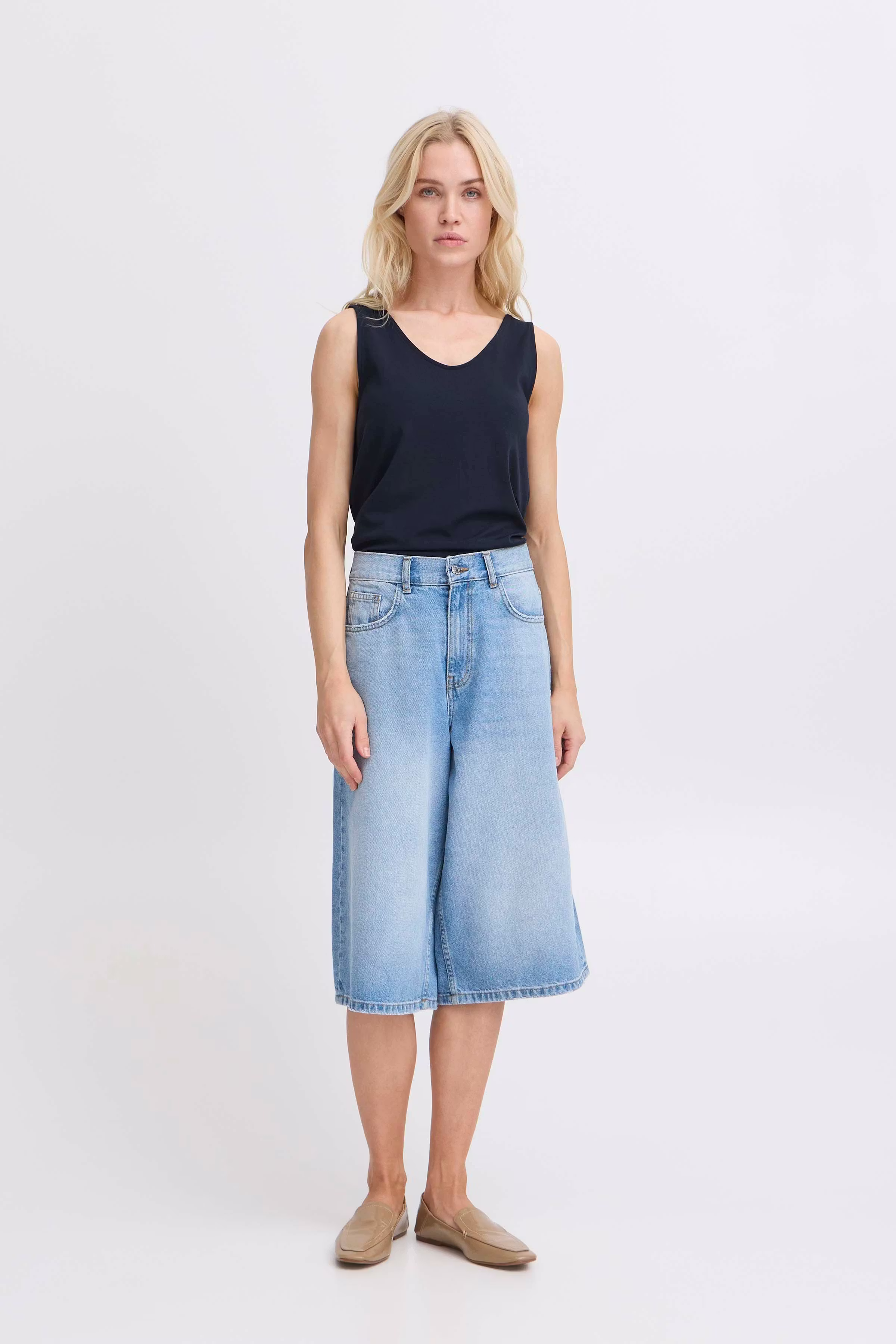 Top LOOKBOOK FRONT 20806231-80466