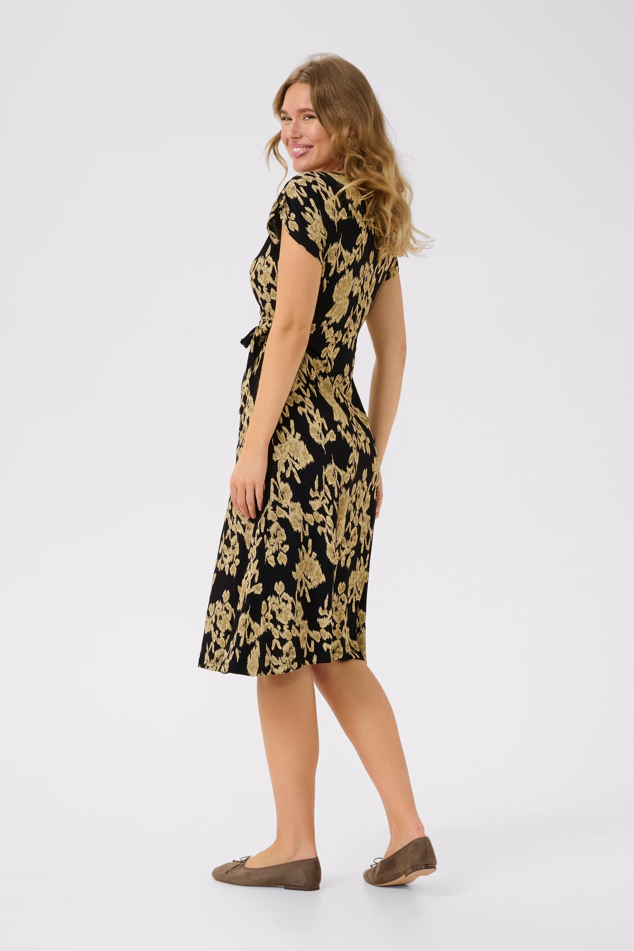 BPhelen Kleid LOOKBOOK BACK 10590934-107949B