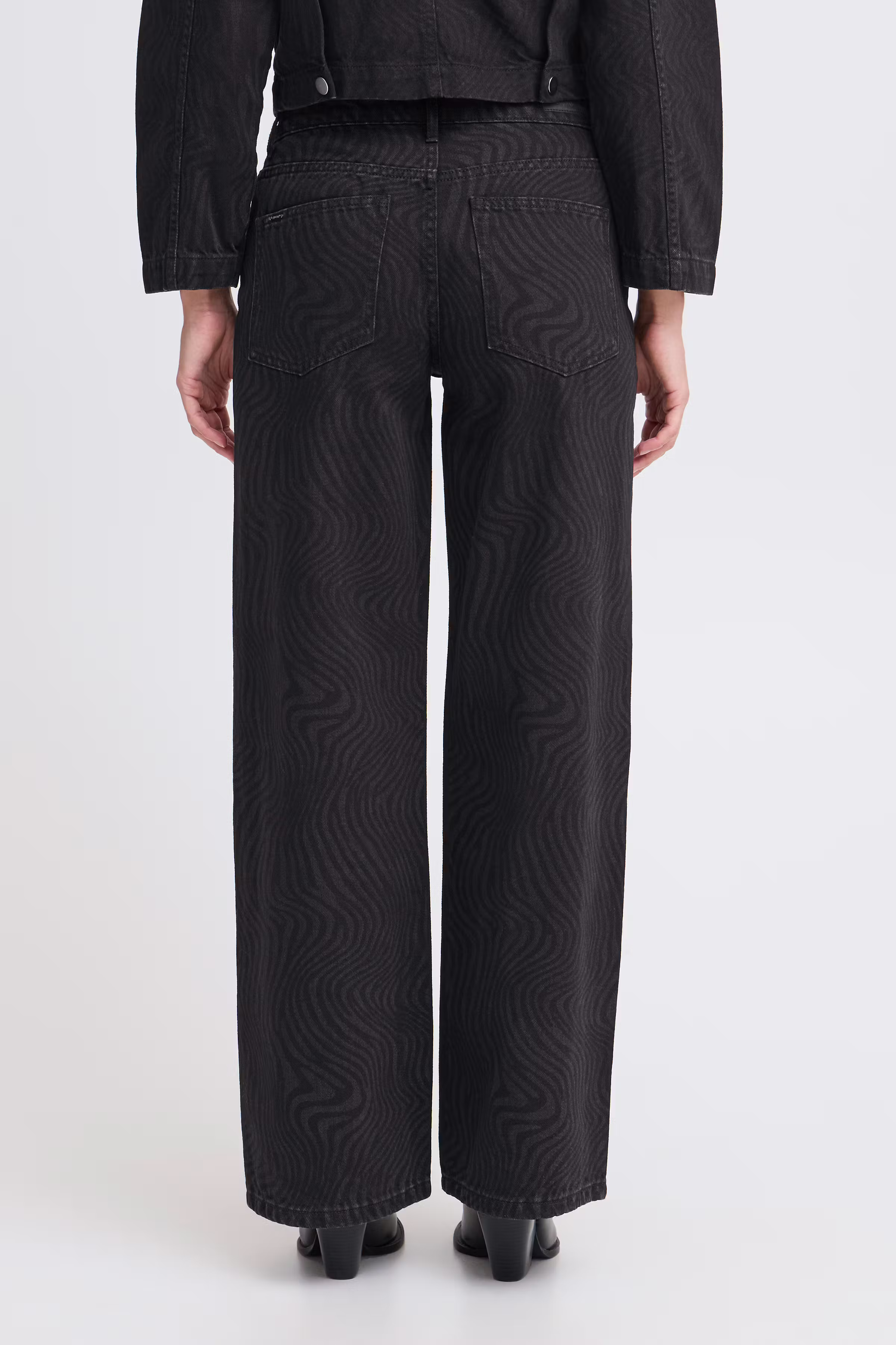 BYLYSSA Jeans LOOKBOOK BACK 20817025-205060