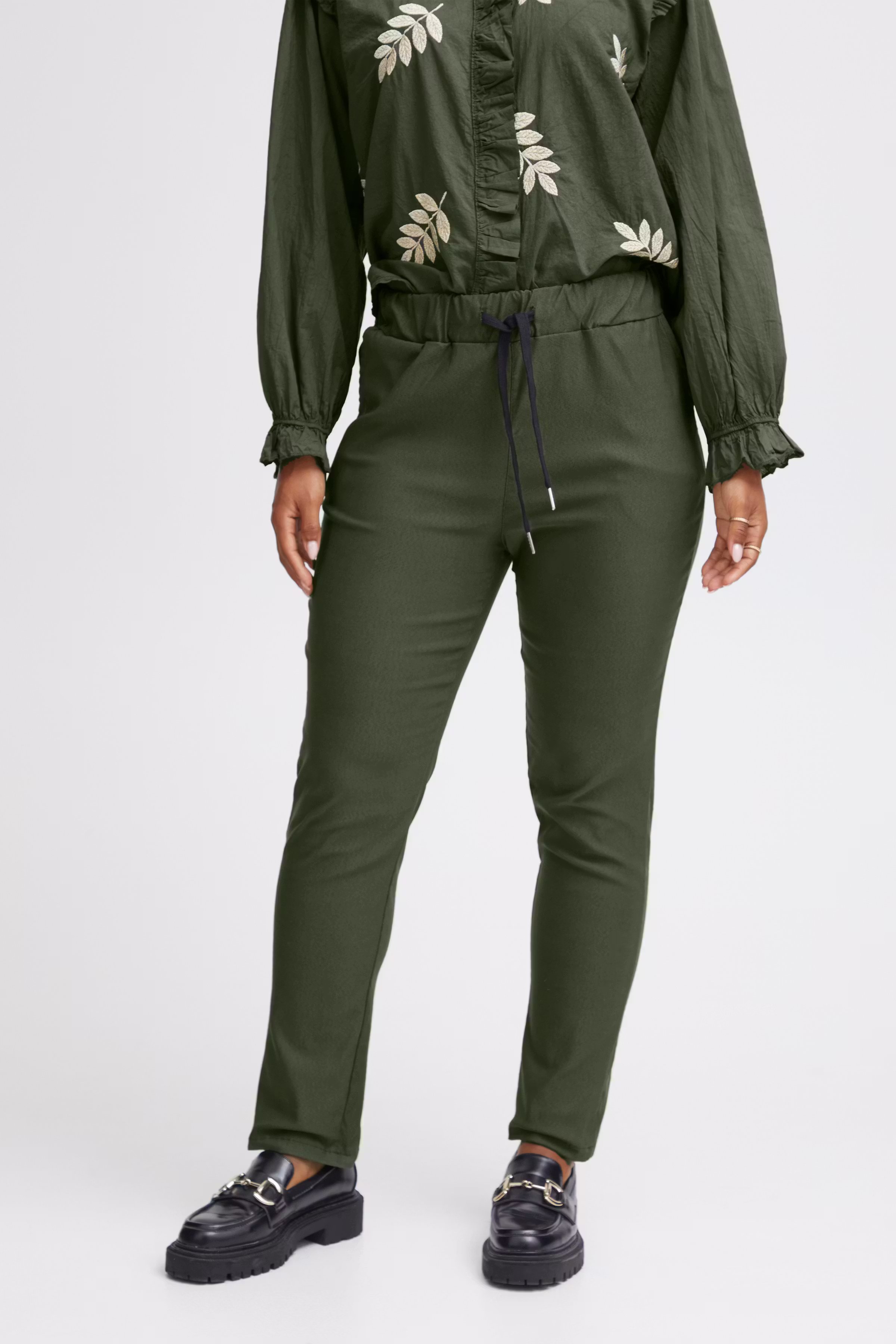 SBBENITTO Bukser LOOKBOOK FRONT 22100378-190414