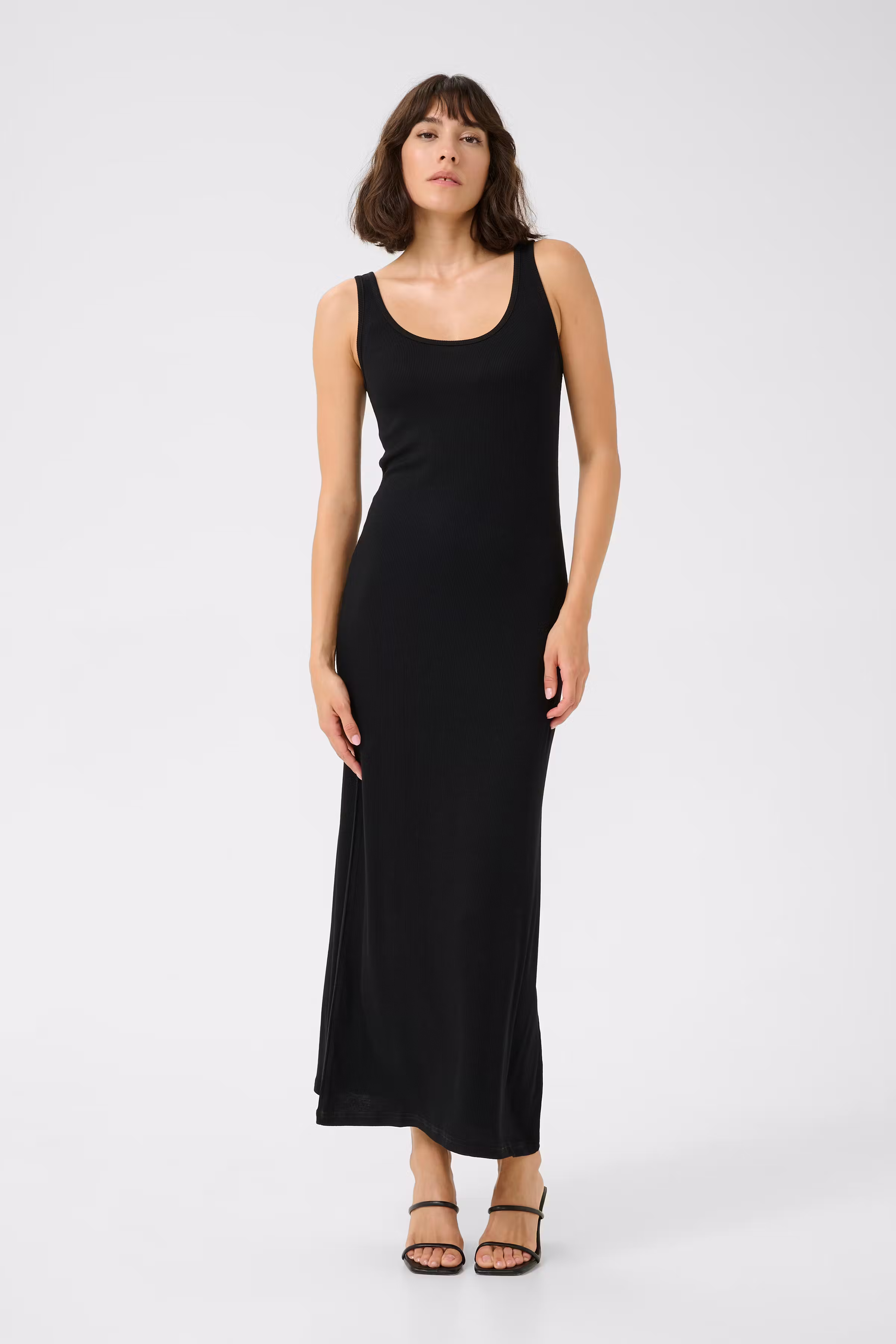 KAcarmin Kjole LOOKBOOK FRONT 10509923-100121