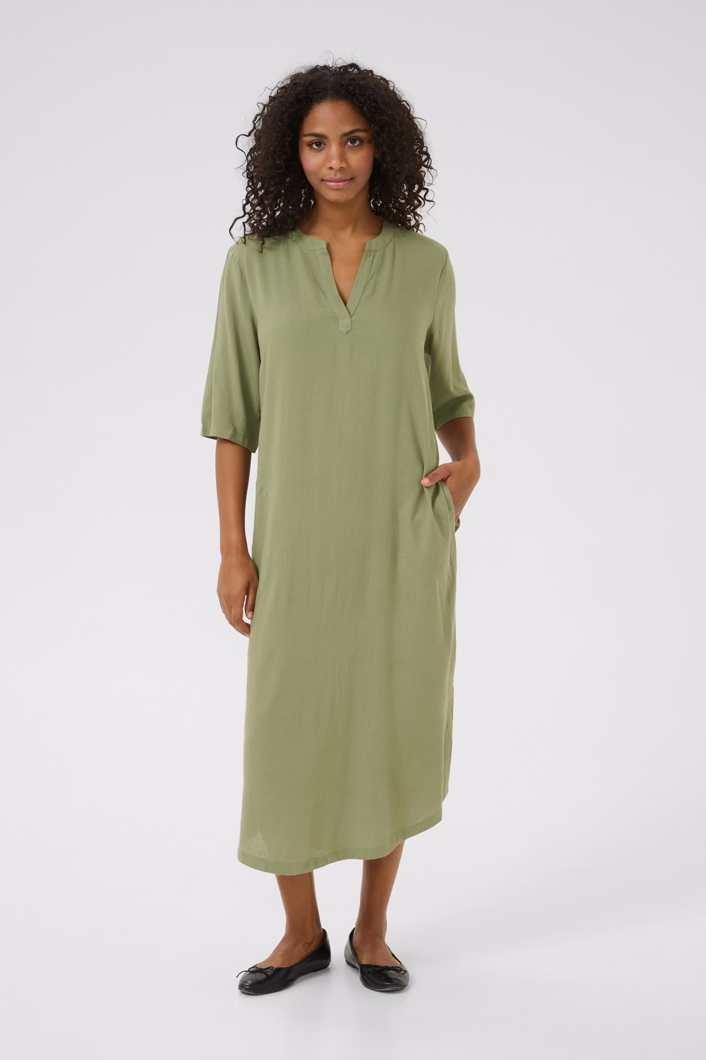 KAmilia Lin kjole LOOKBOOK FRONT 10508312-170115