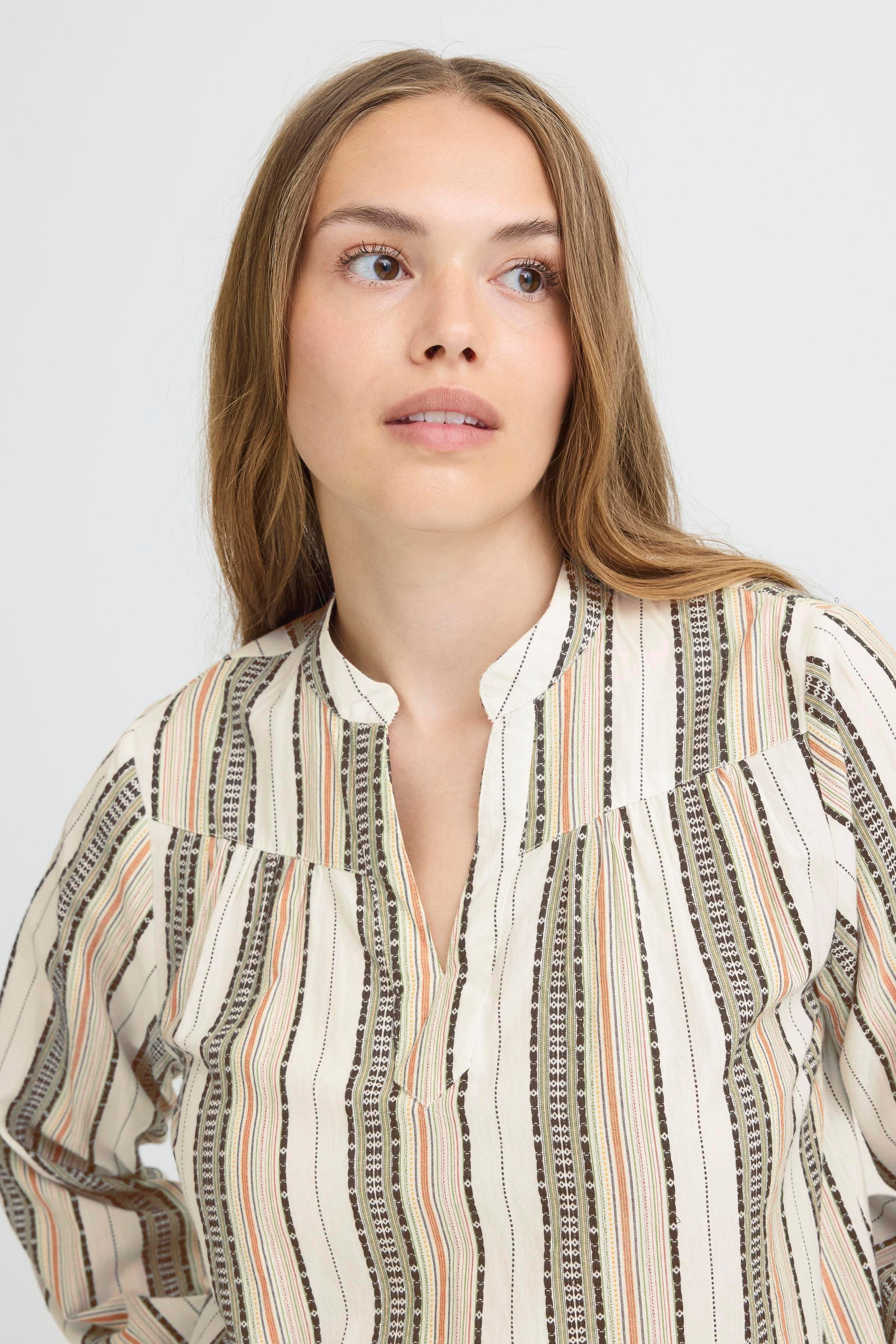 PZTANNIE Bluse LOOKBOOK DETAIL 50209127-110105