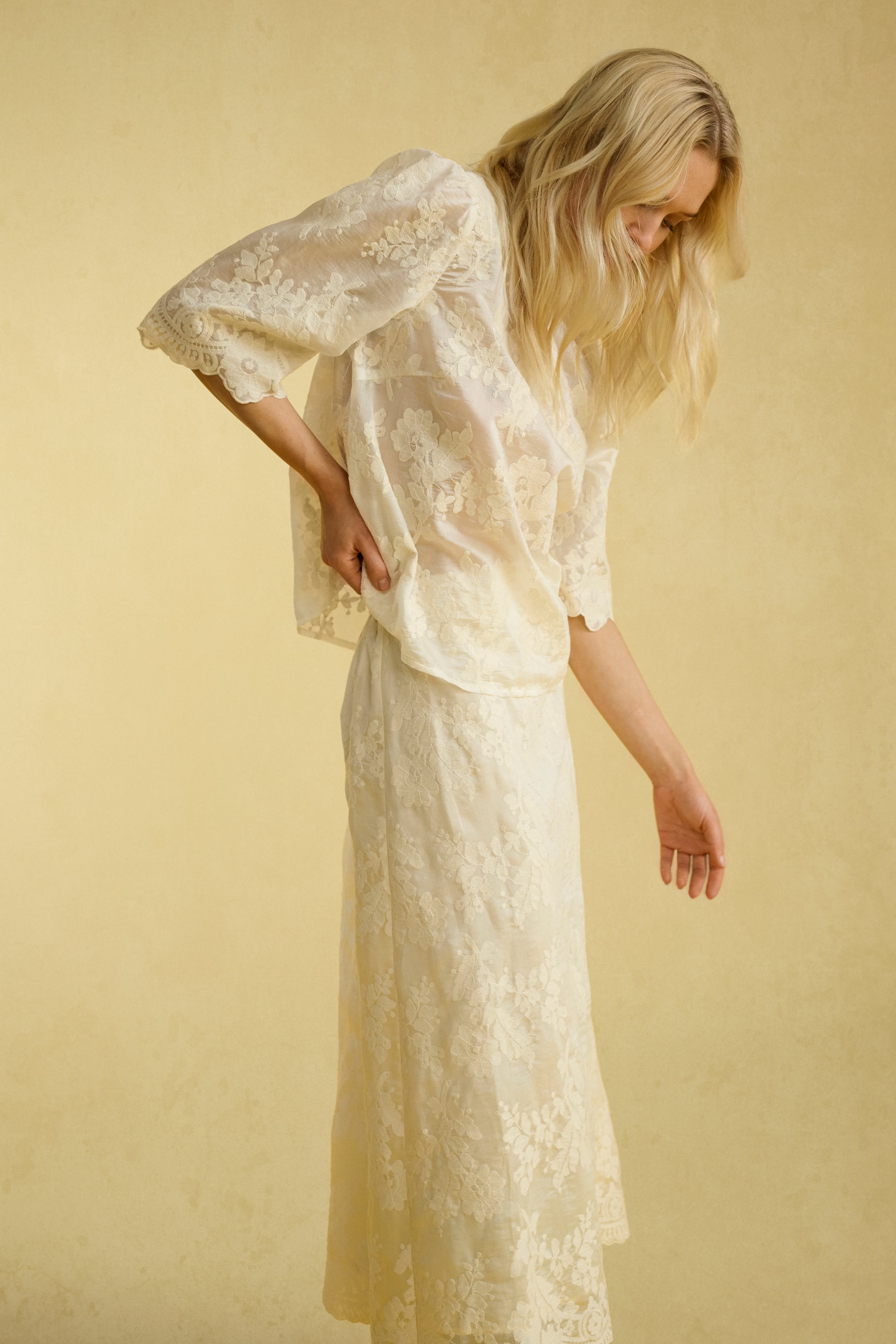 CUarona Nederdel LOCATION NONE 50111914-120304