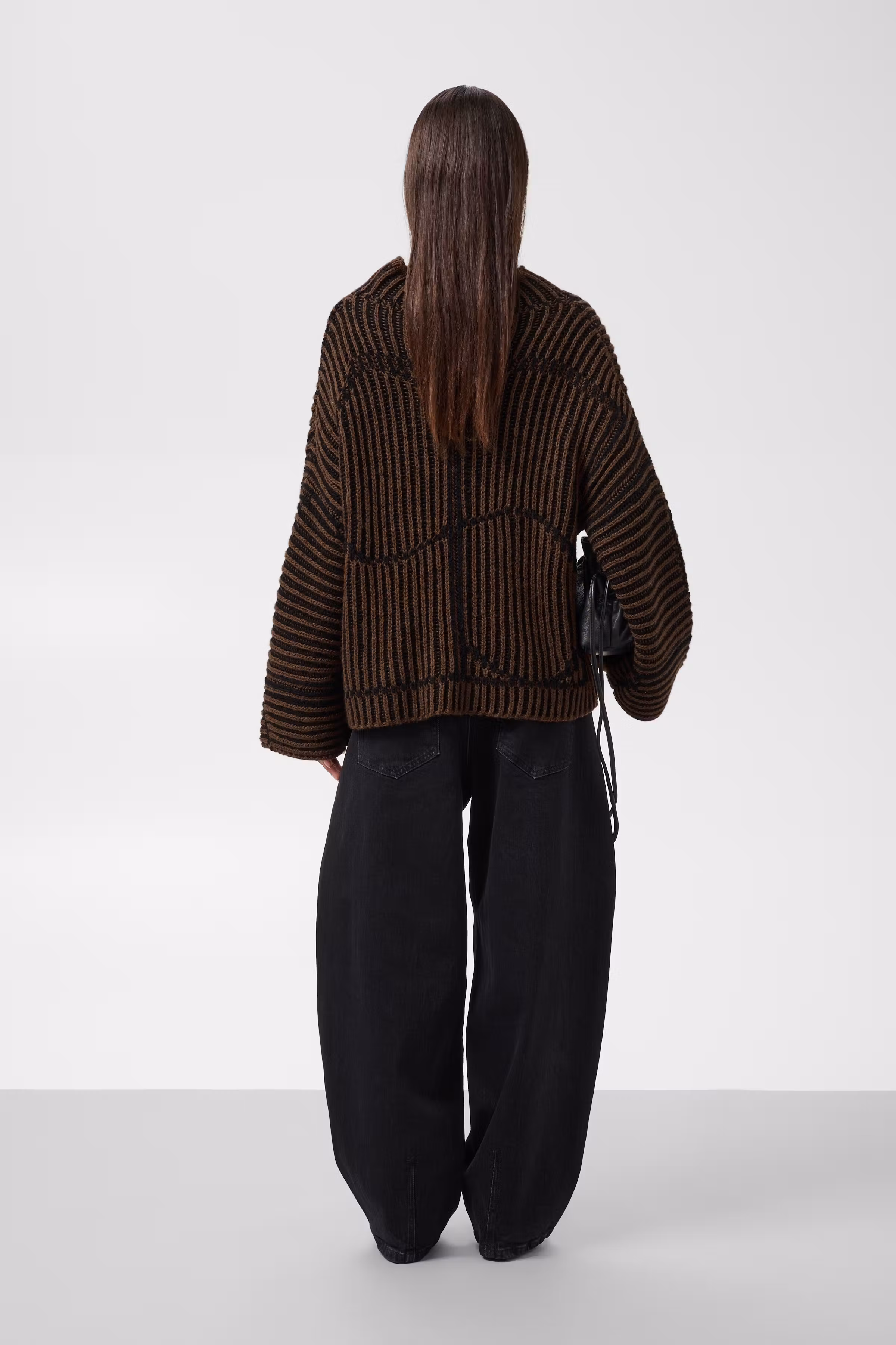 SLYlva Pullover LOOKBOOK BACK 30409841-305597