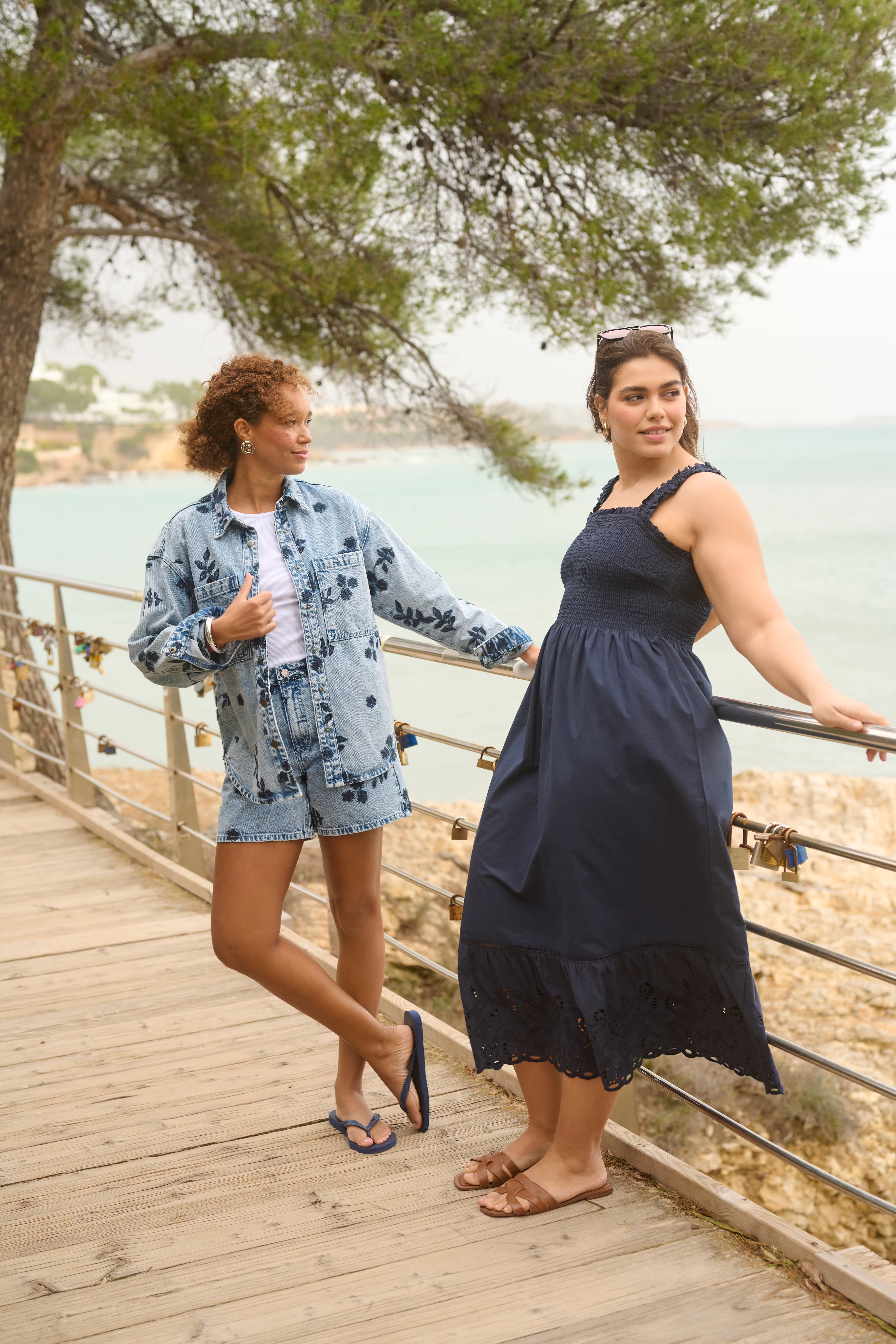 KAbabena Shorts LOCATION NONE 10511679-109299