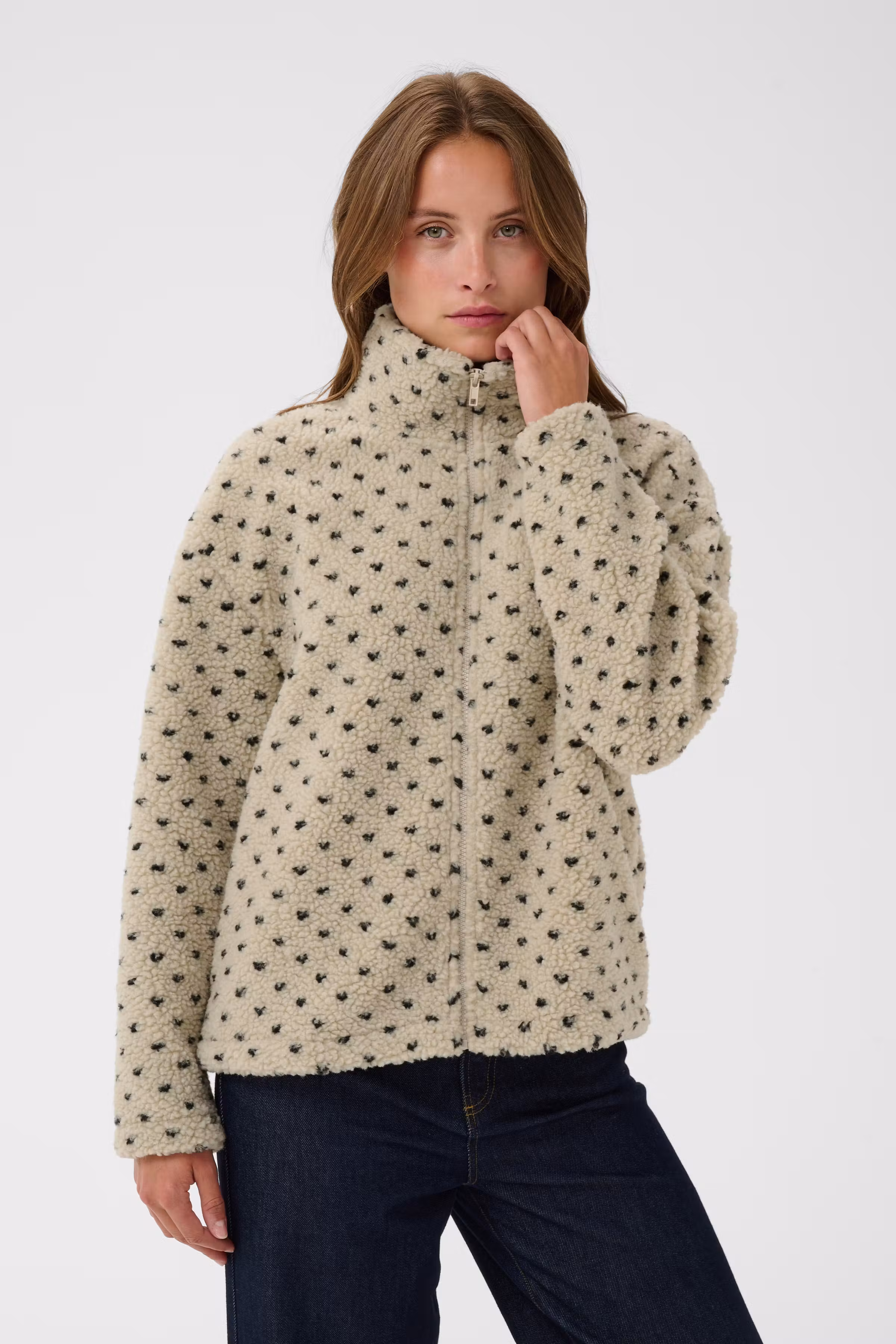 TuviaSZ Outerwear LOOKBOOK FRONT 30515780-305633
