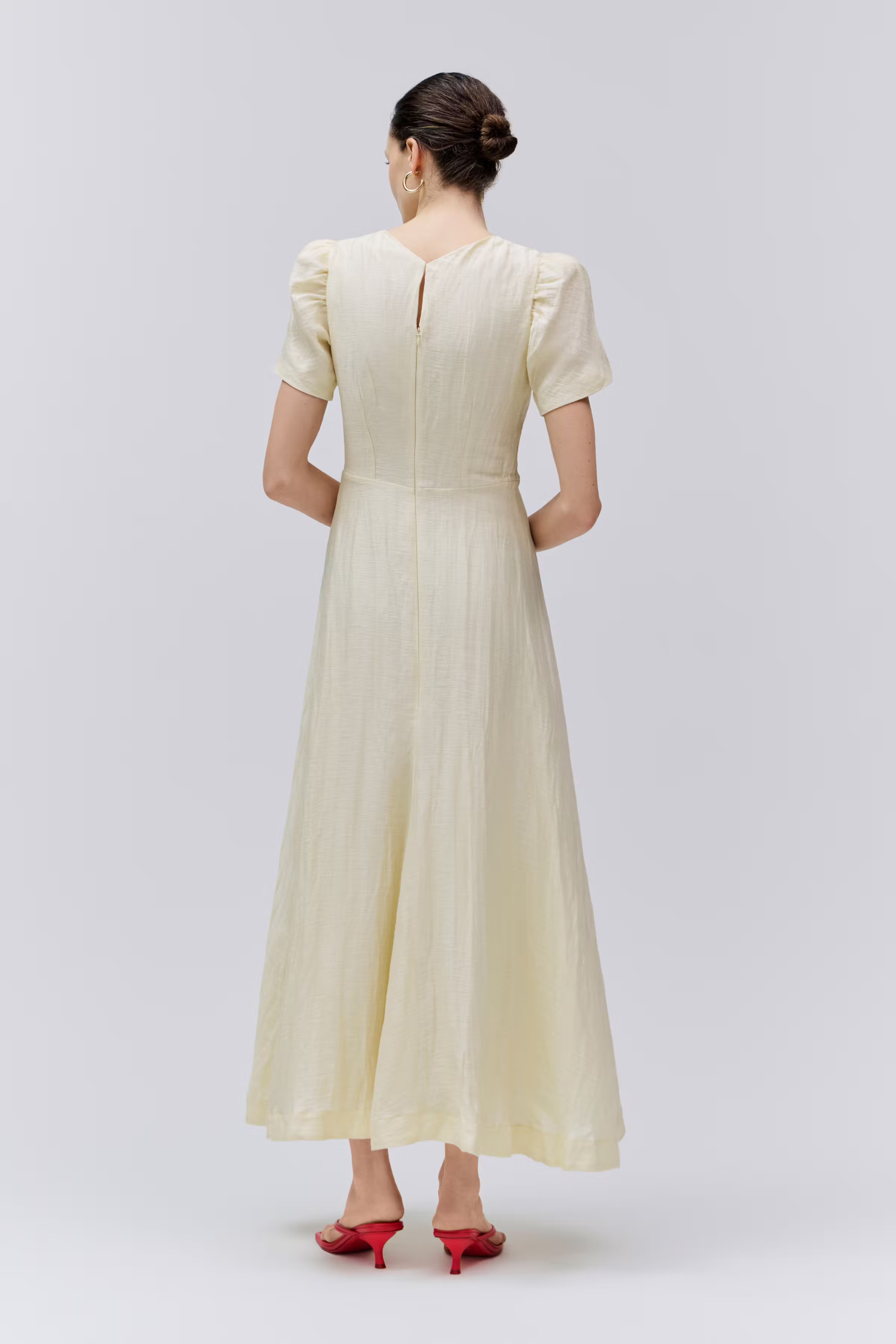 NUALA Dress LOOKBOOK BACK 30600674-BE458